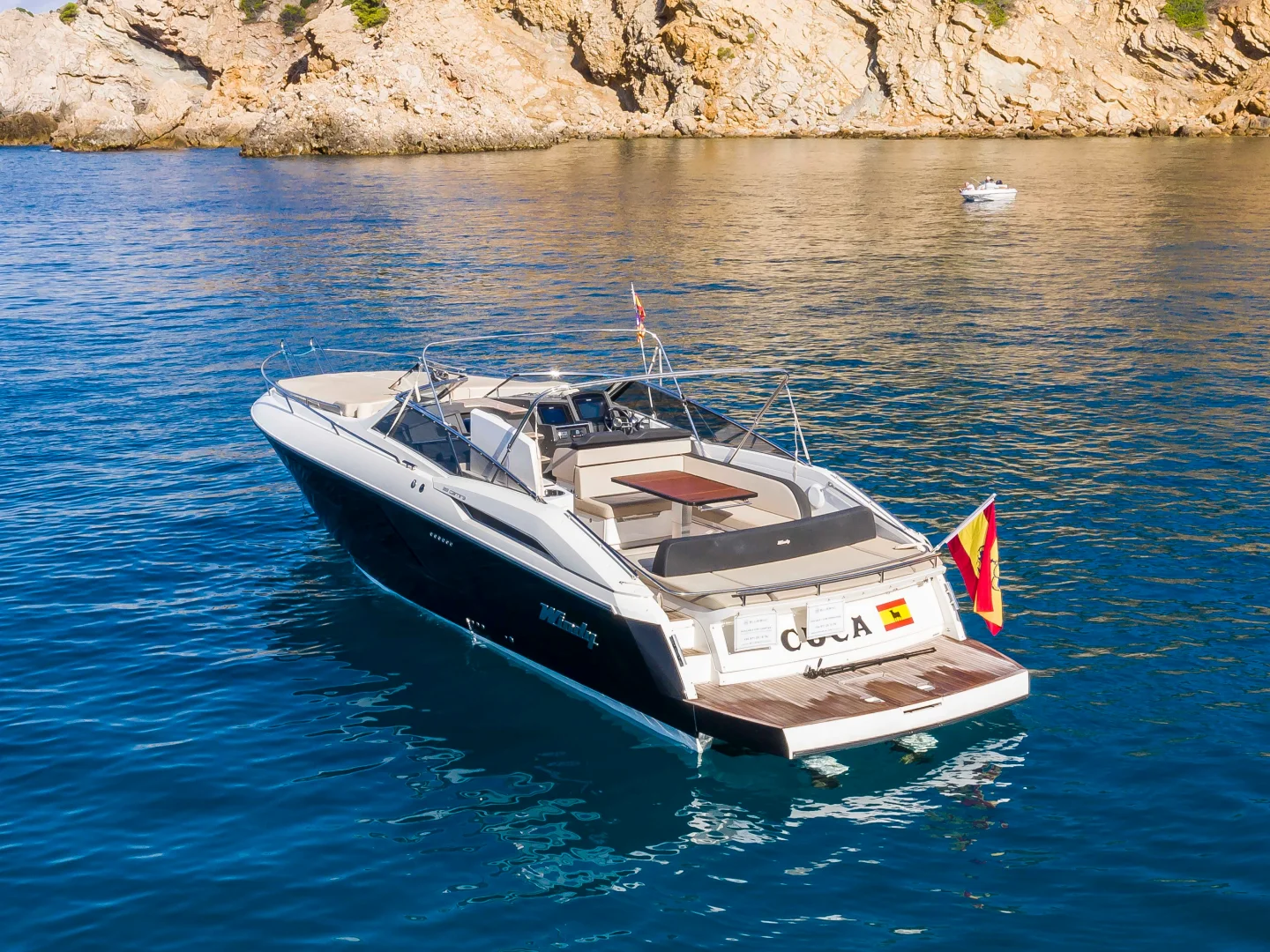 CUCA - Windy 39 Camira