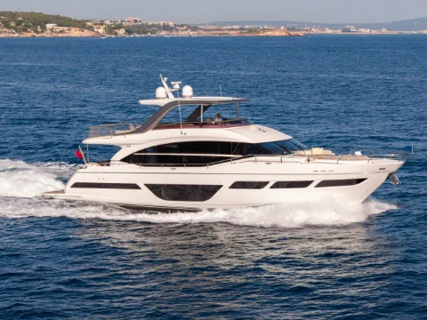 Alquilar un superyate en Mallorca: lo que los primerizos deben saber