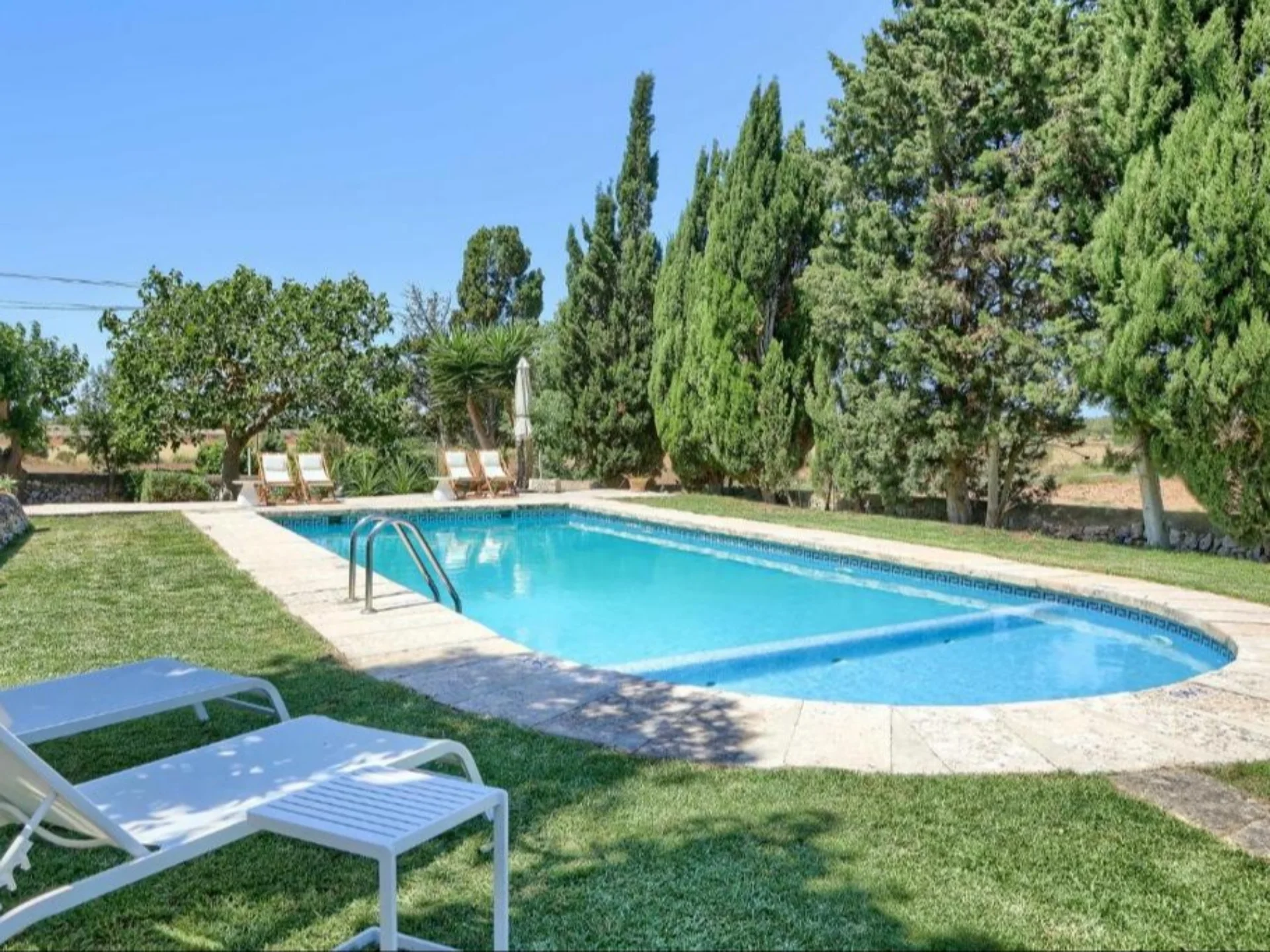 Finca Monserrat - Image 1