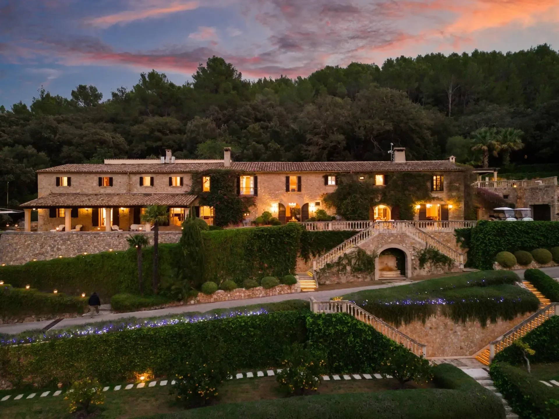 Almond Valley