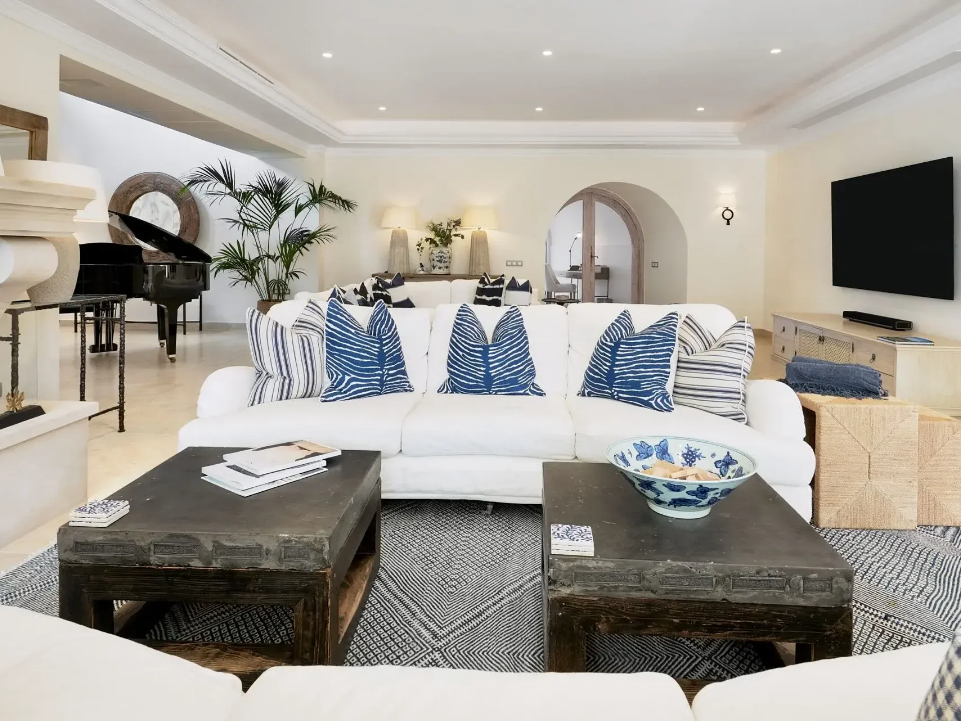 Villa Paradise Castle