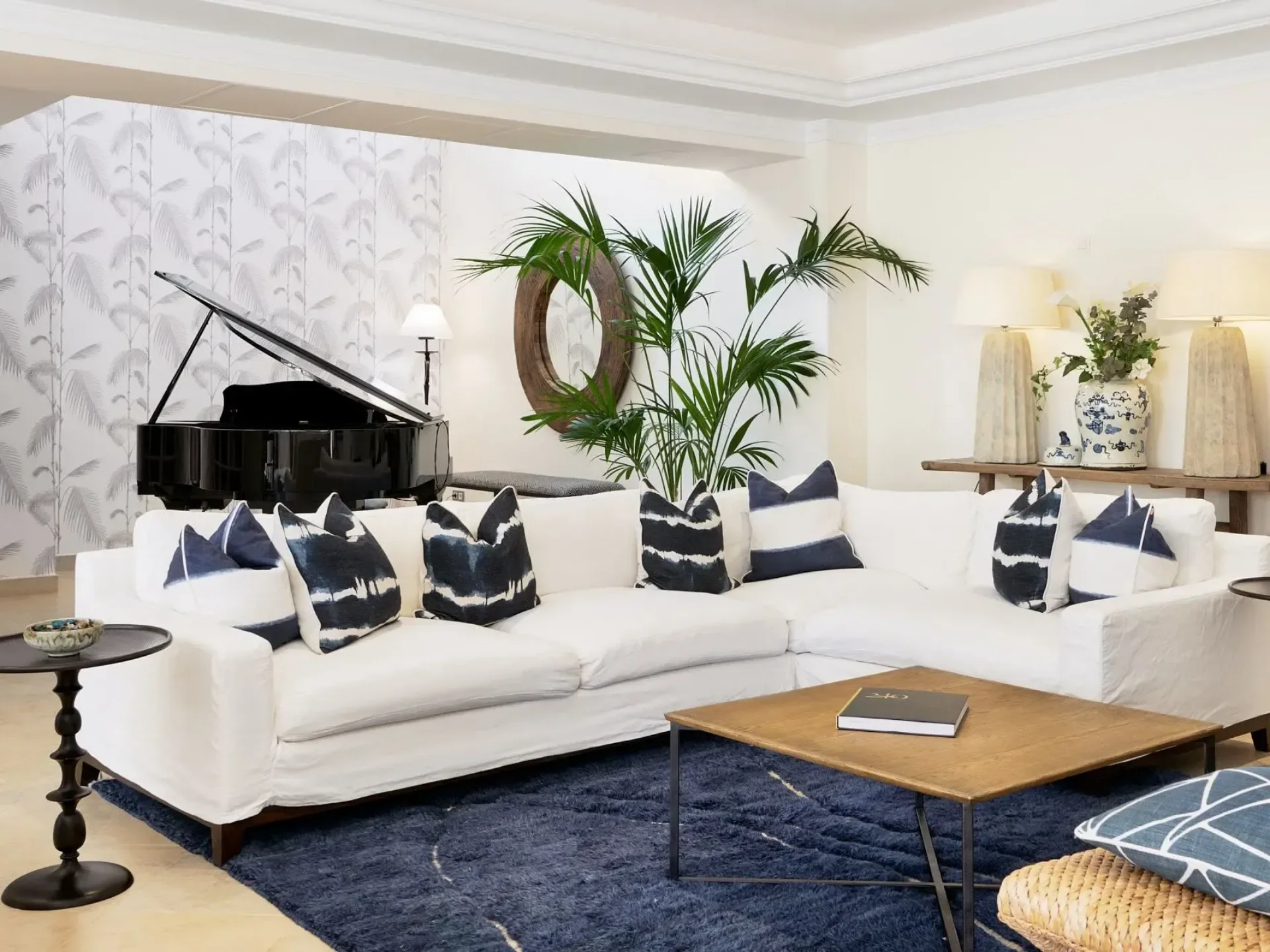 Villa Paradise Castle