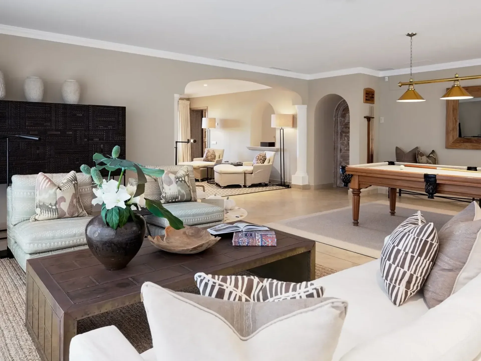 Villa Paradise Castle