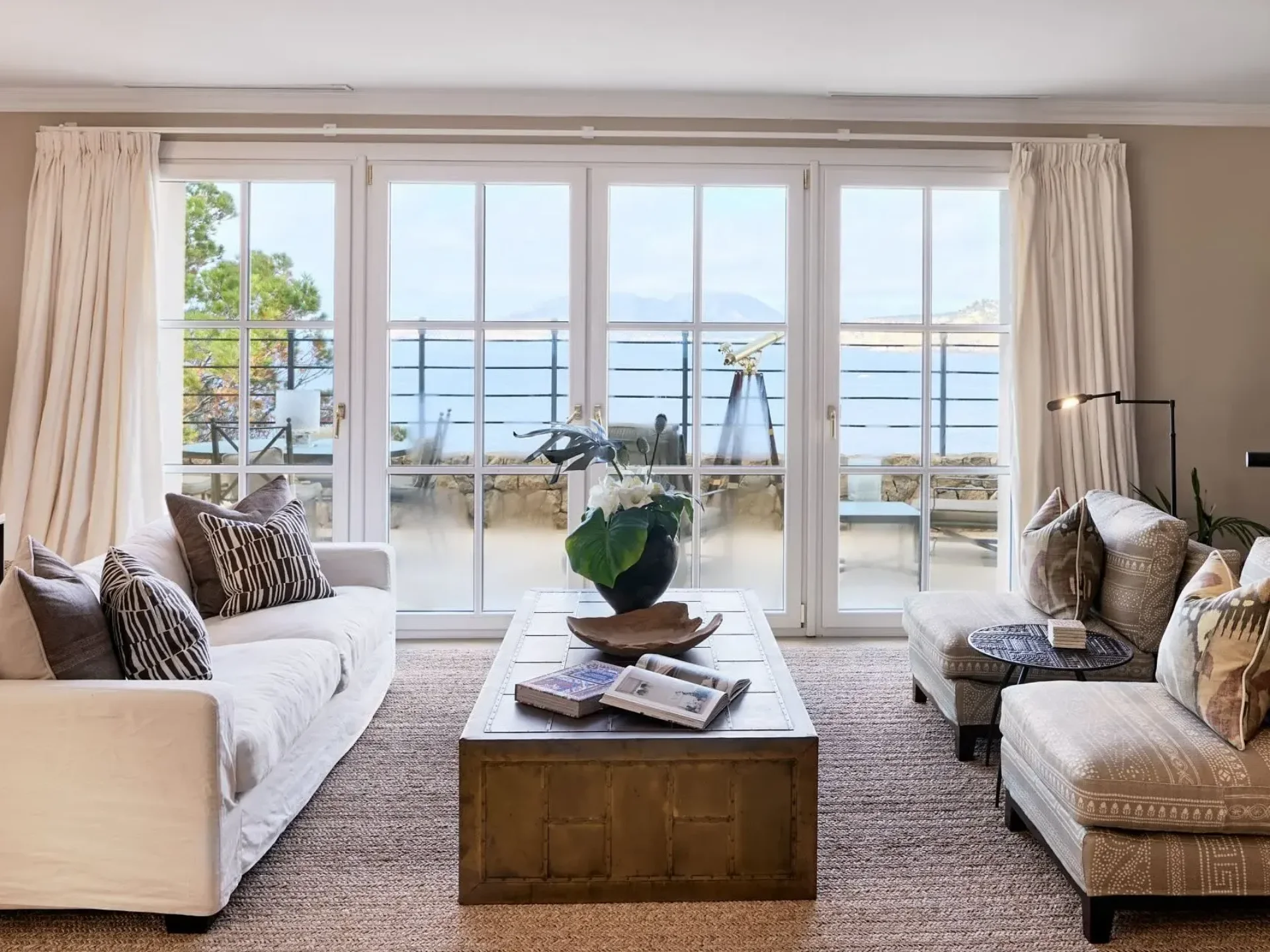 Villa Paradise Castle