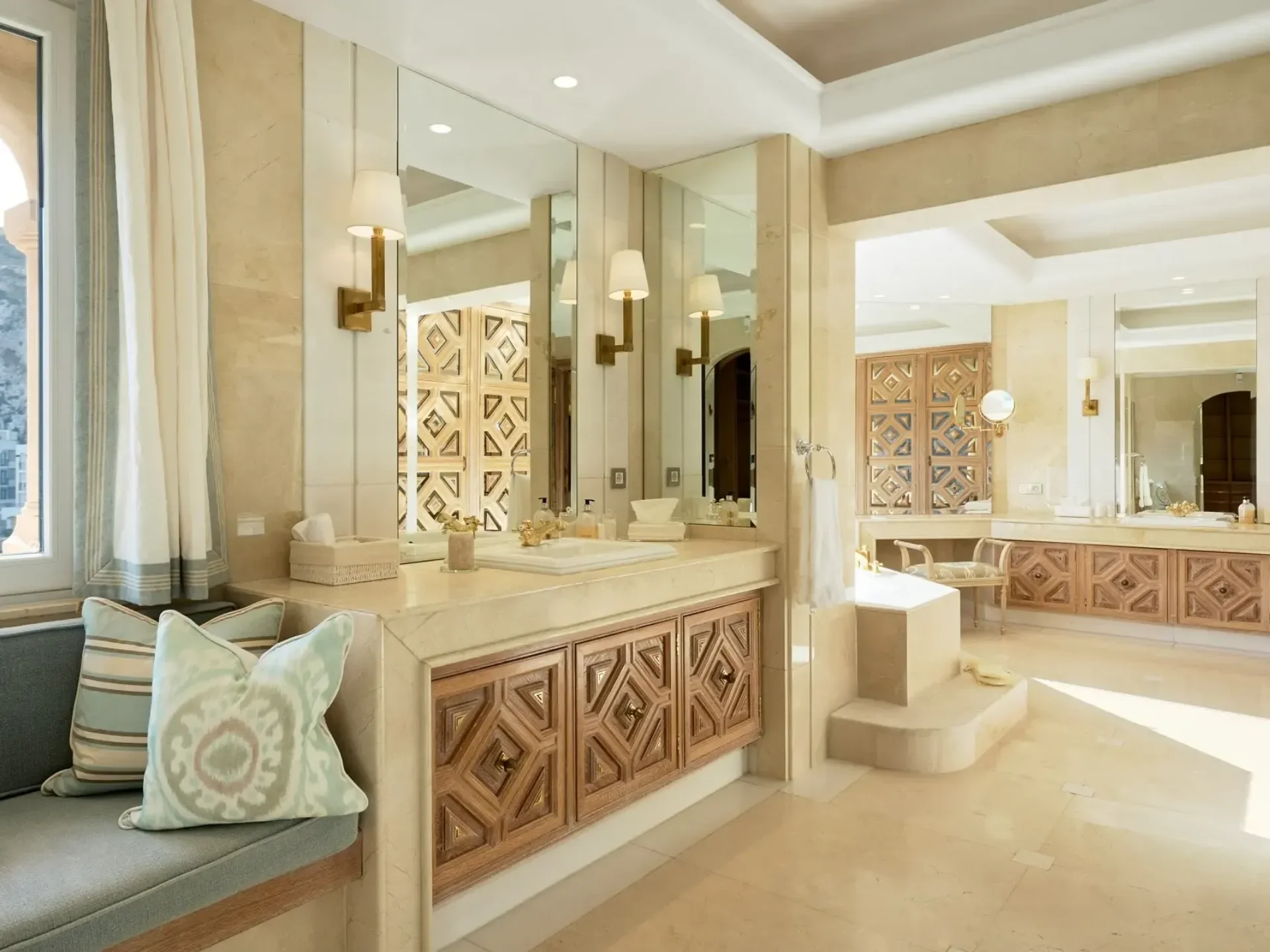 Villa Paradise Castle