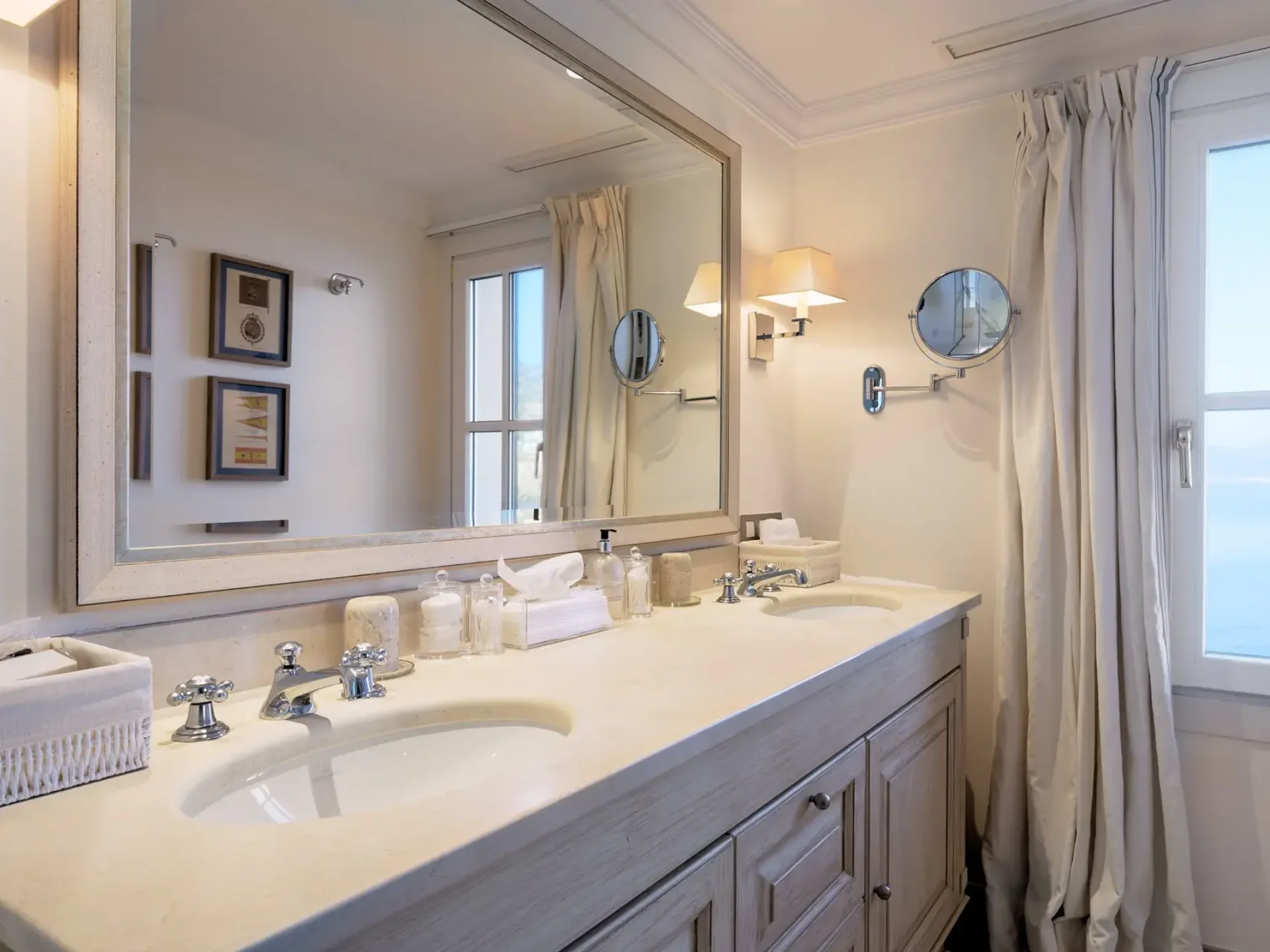 Villa Paradise Castle