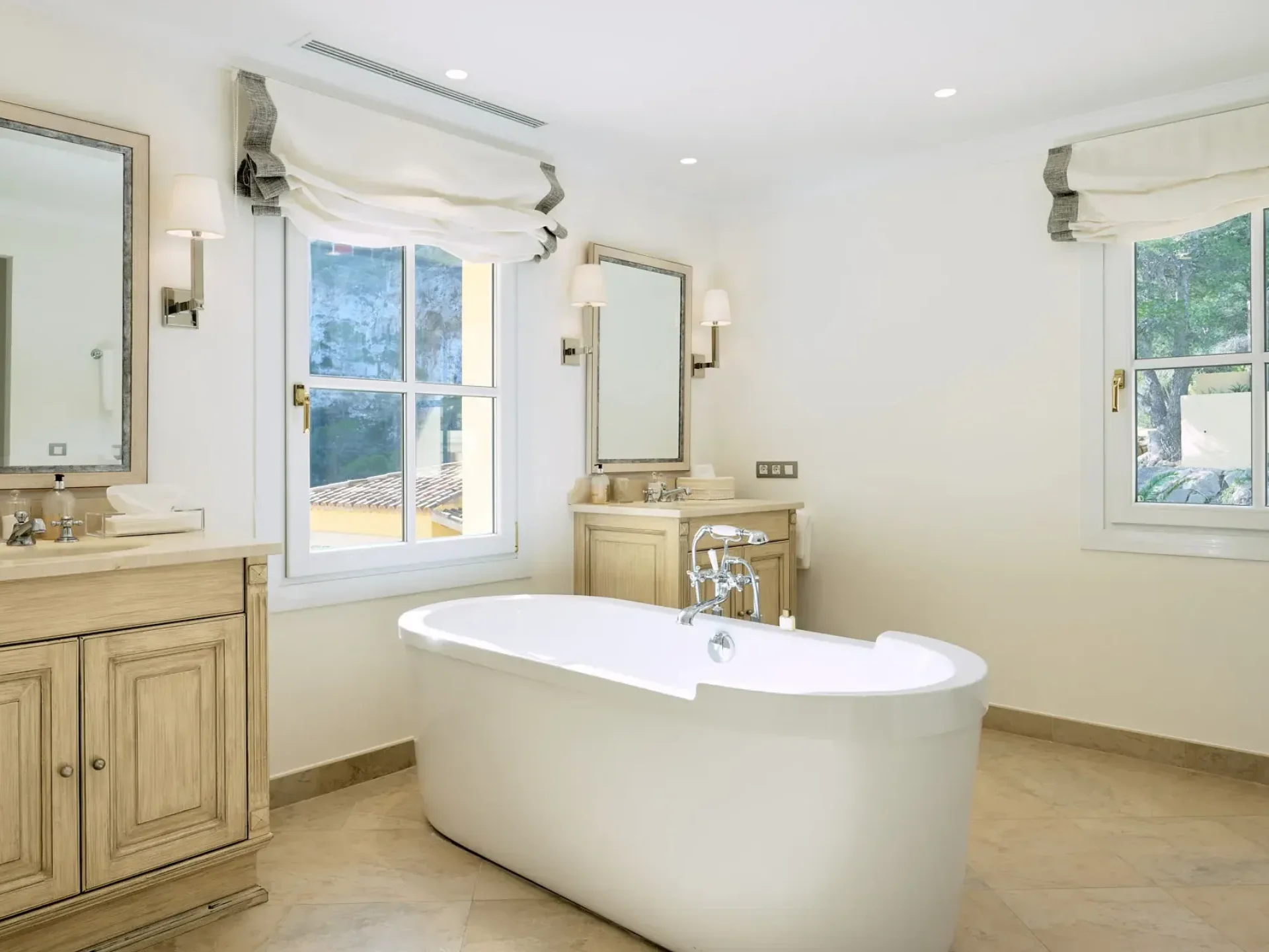 Villa Paradise Castle