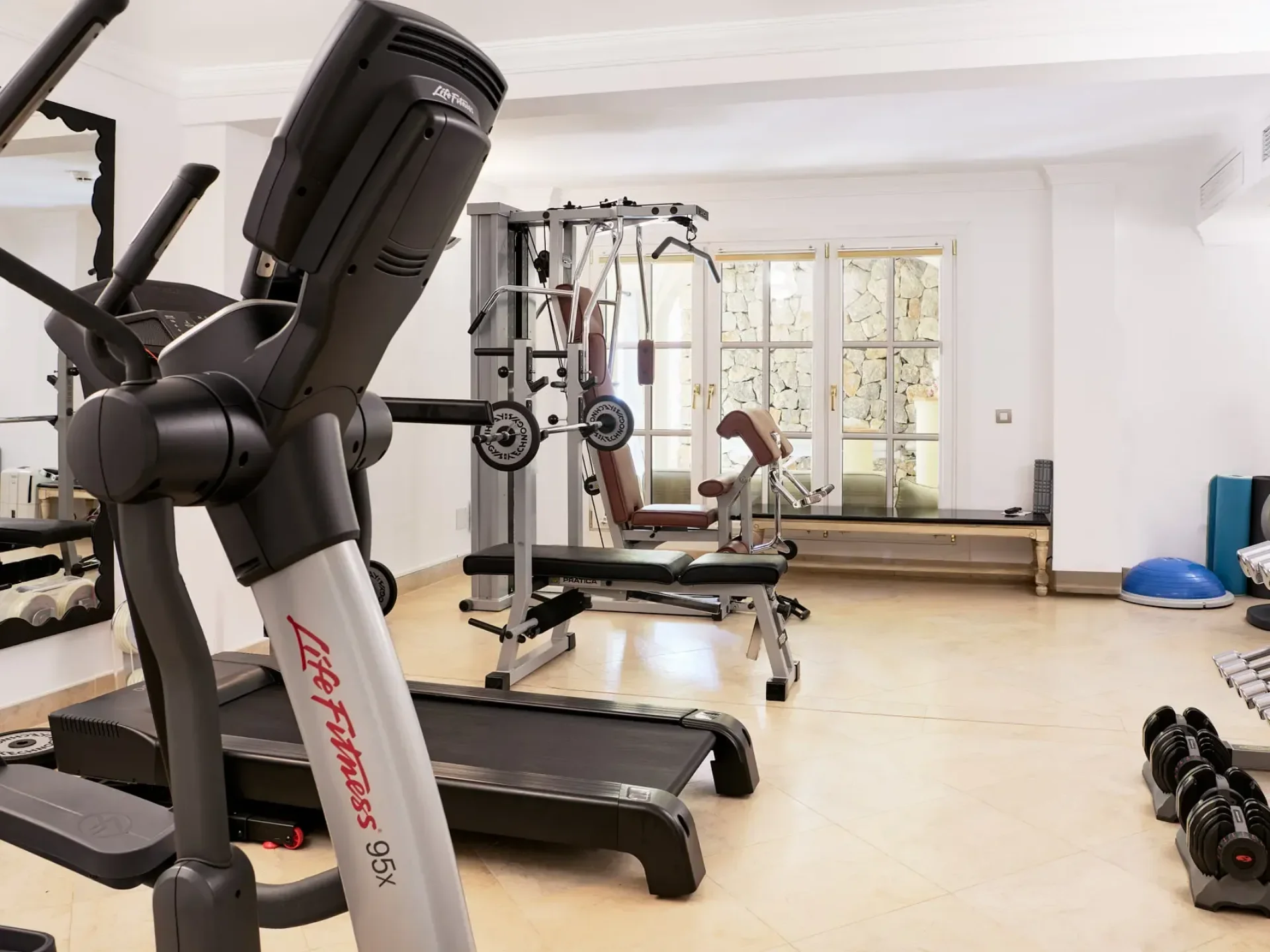 Villa Paradise Castle