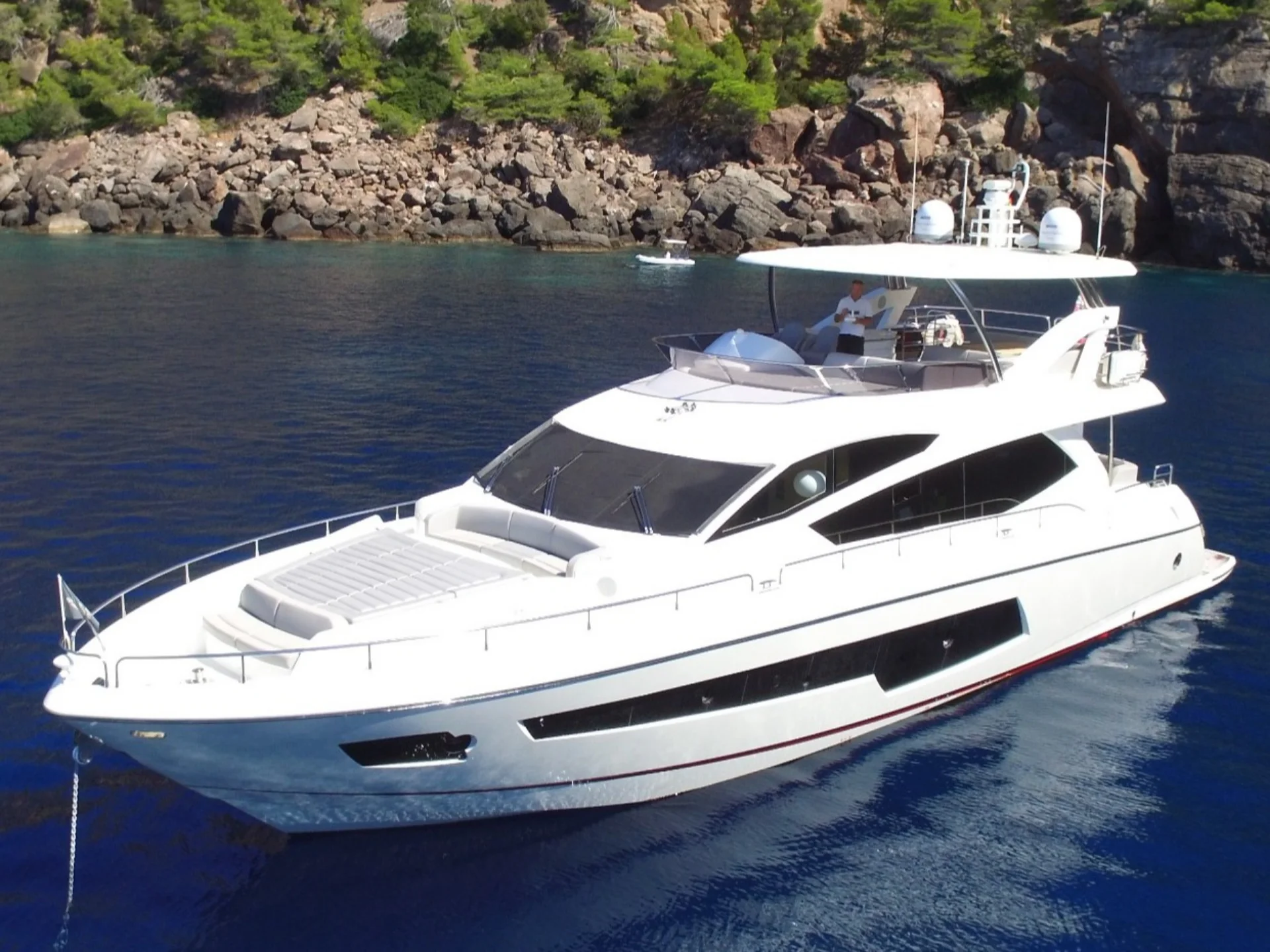 RAOUL W | Sunseeker 75