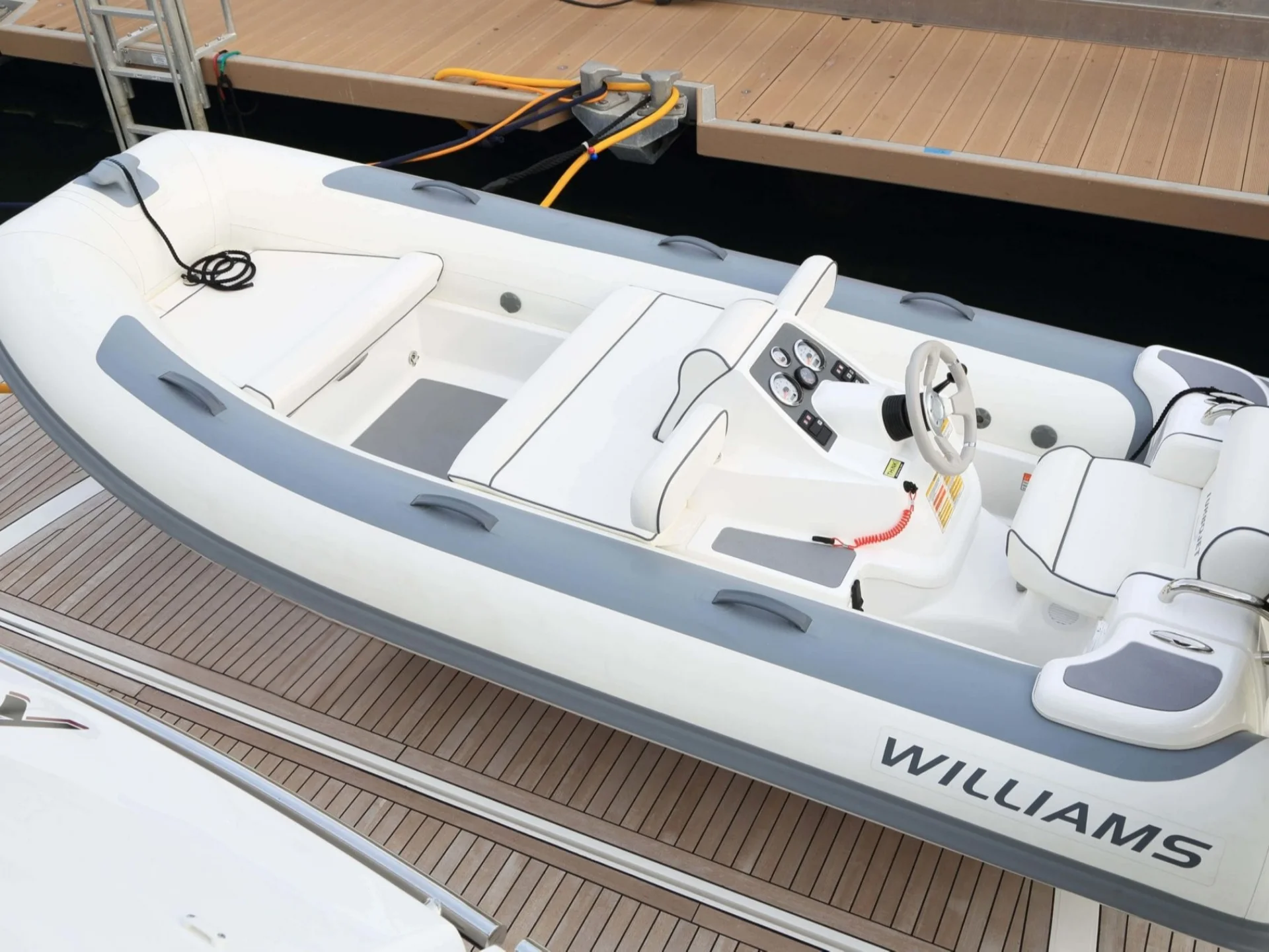 RAOUL W | Sunseeker 75 - Sunseeker