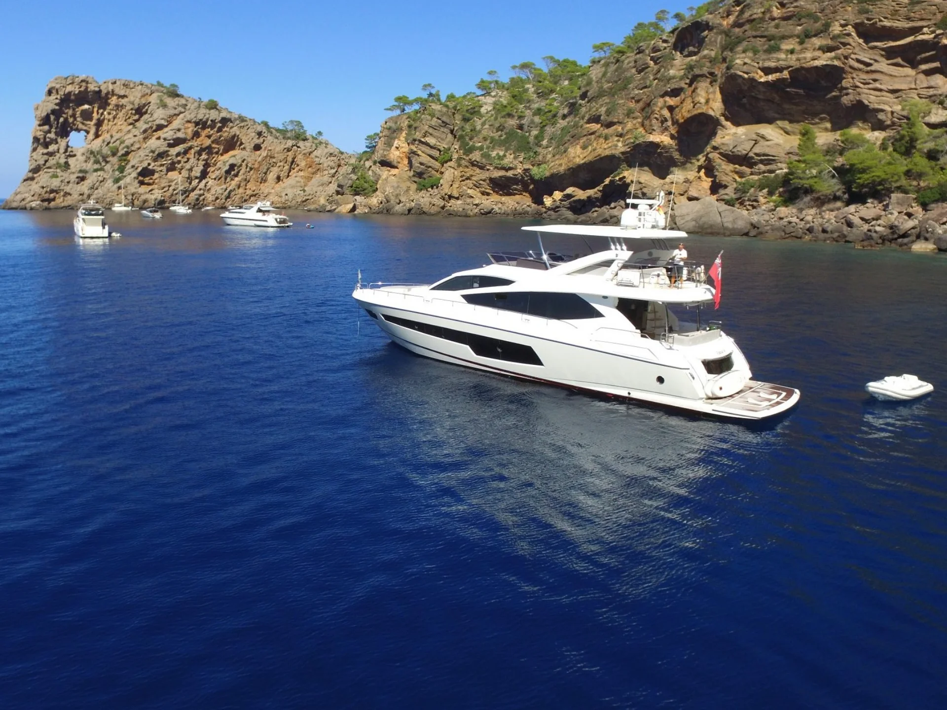 RAOUL W | Sunseeker 75 - Sunseeker