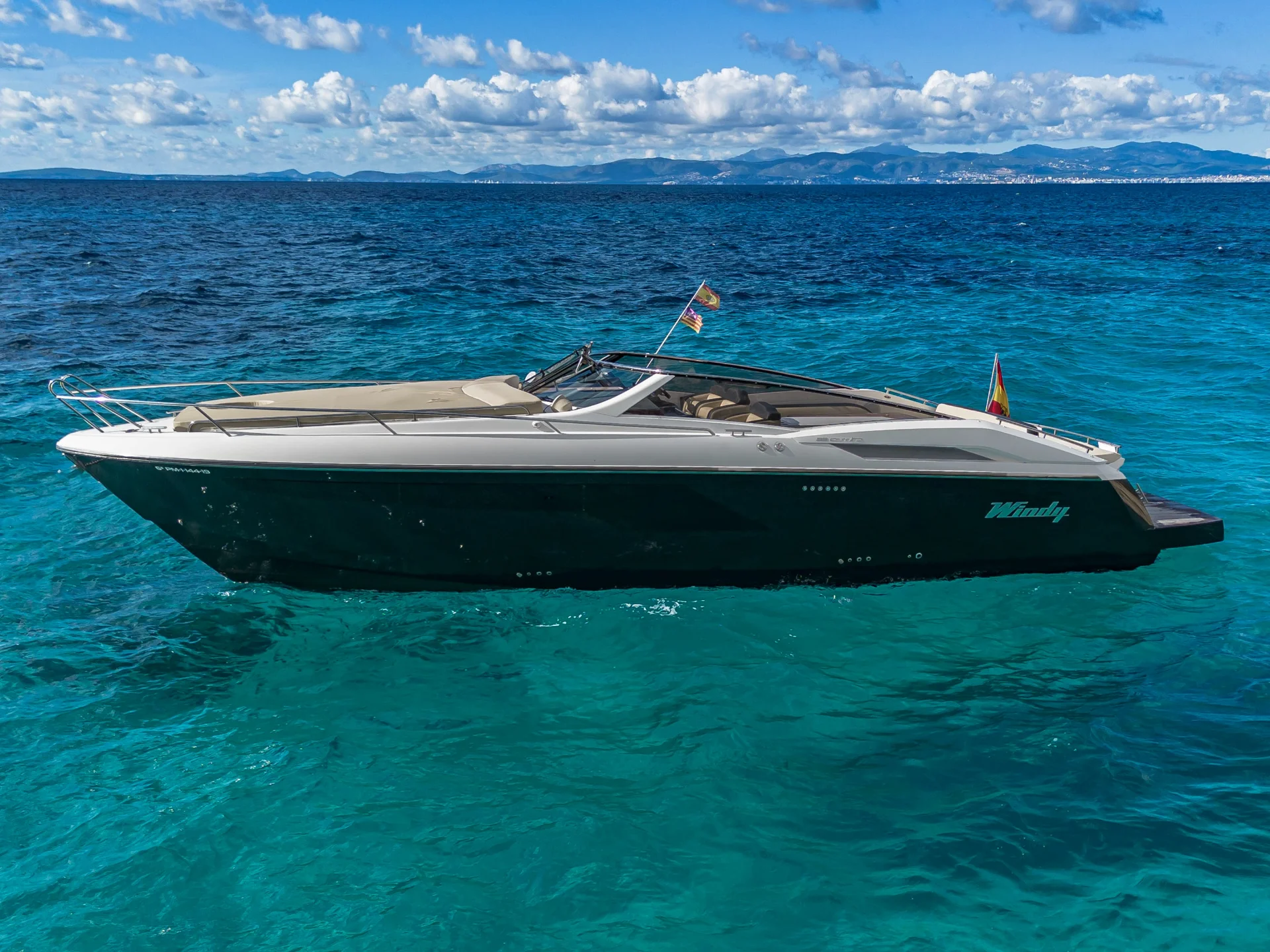 Cuca Day Charter — All Inclusive - Gallery 1