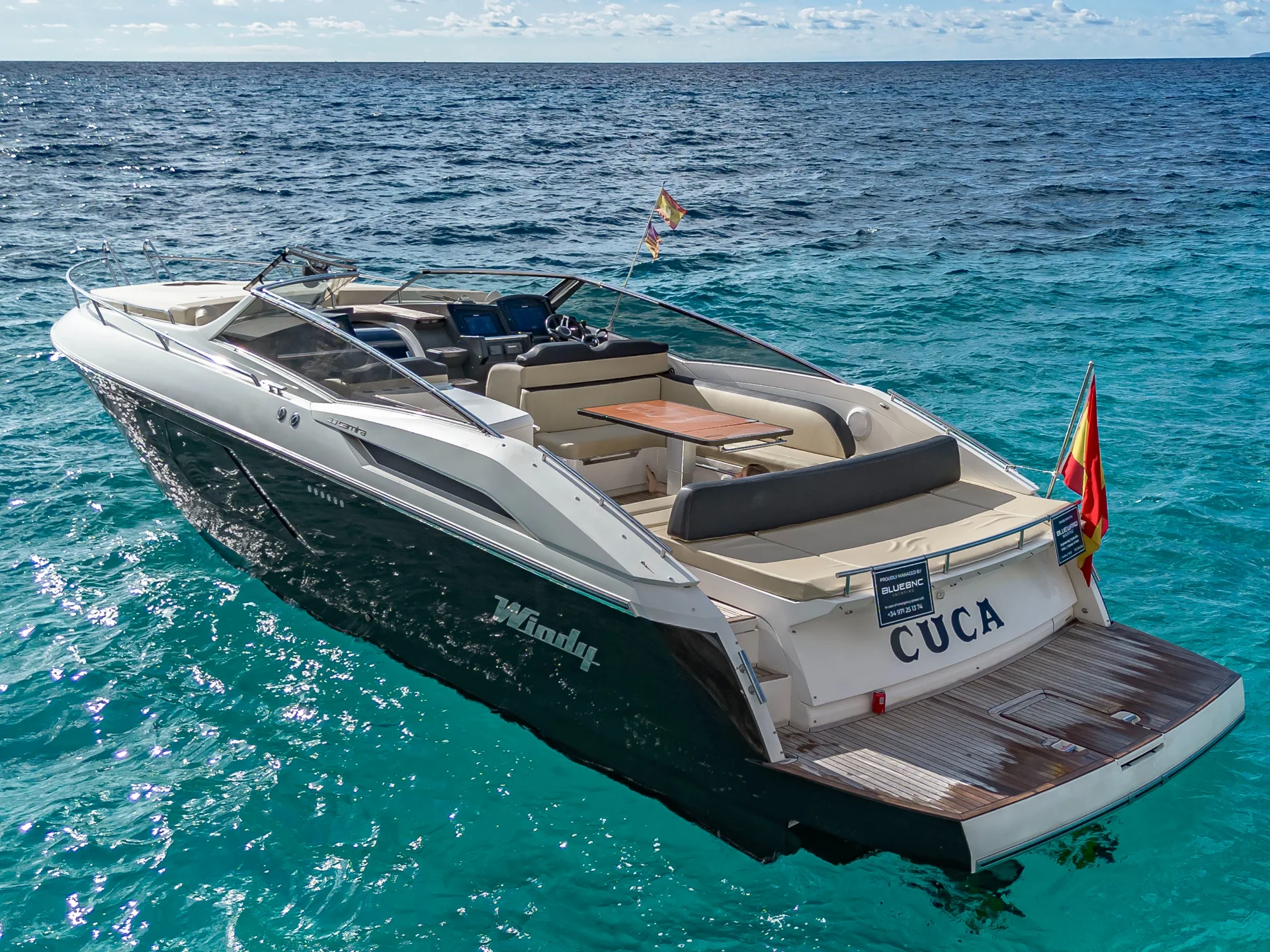 CUCA | Windy 39 Camira - Windy