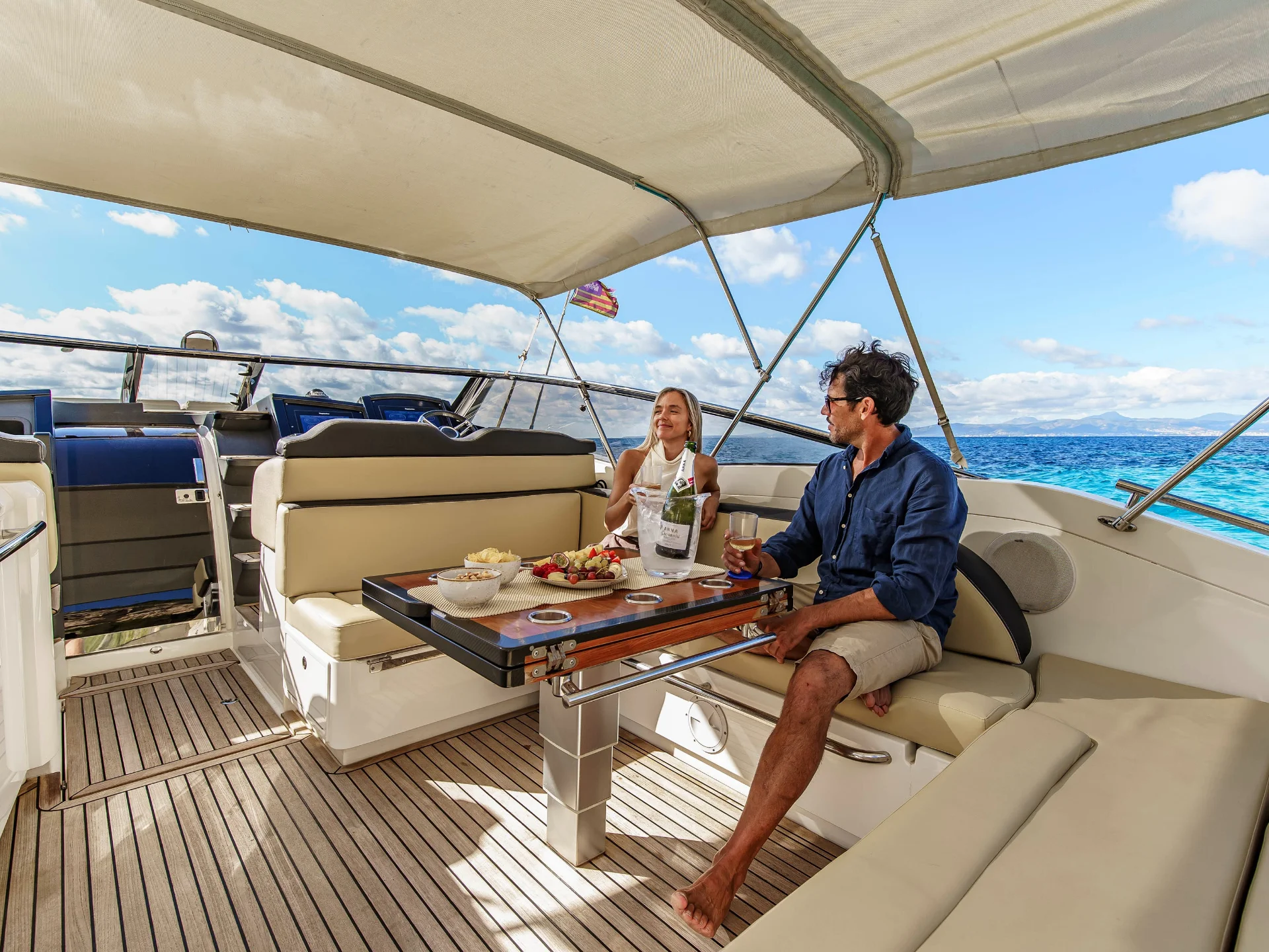 CUCA | Windy 39 Camira - Windy