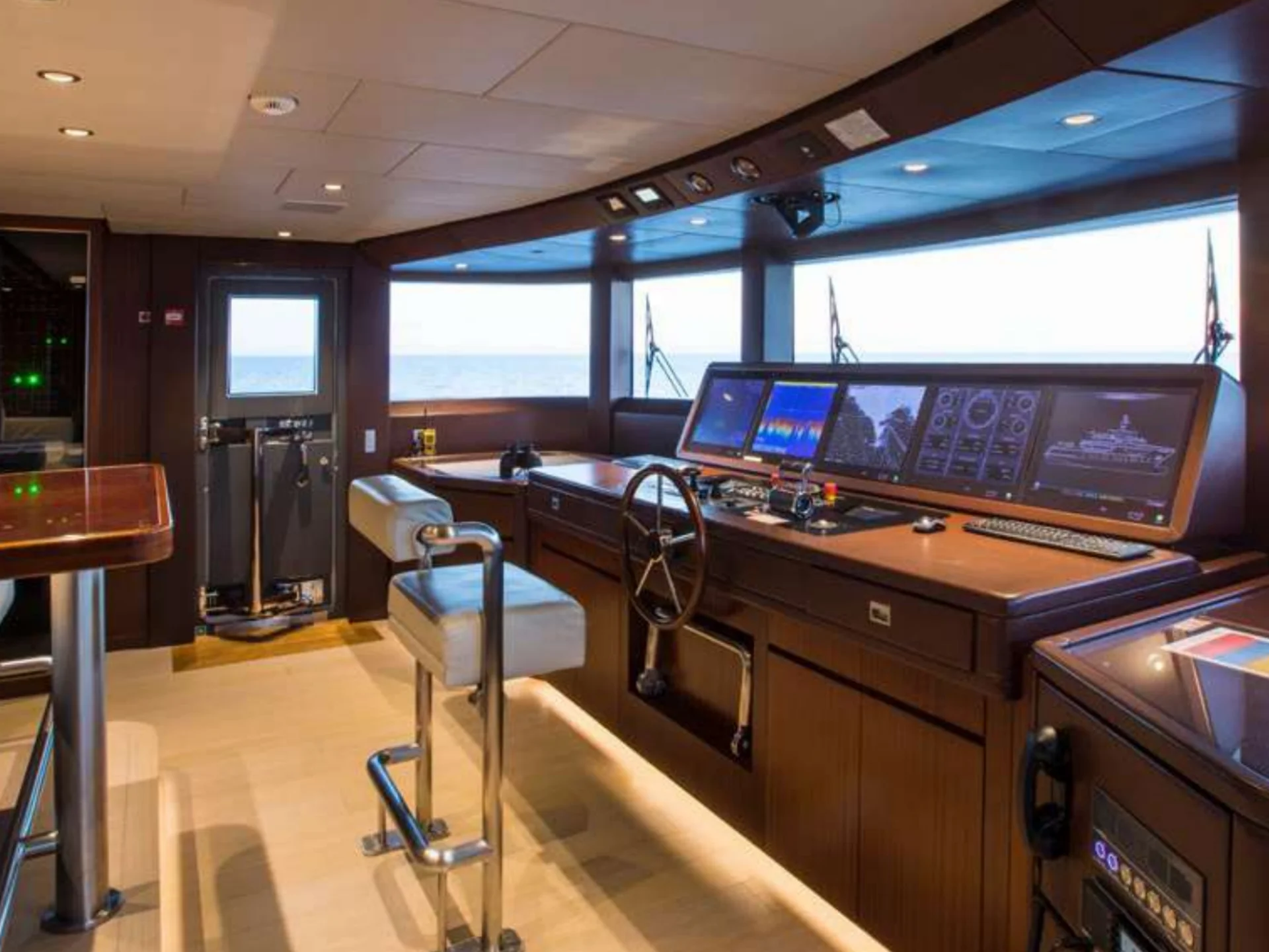 MOKA | Sanlorenzo 42M - Sanlorenzo