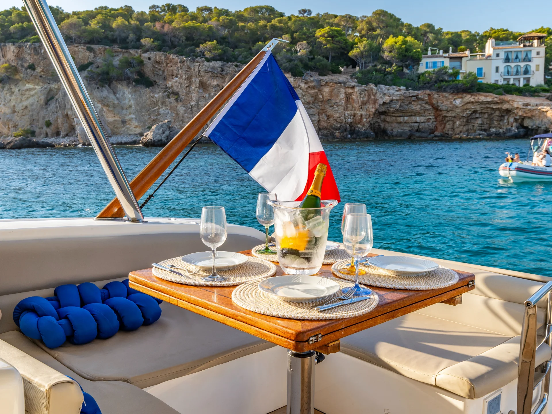 PARODIA | Guy Couach 70 - Guy Couach