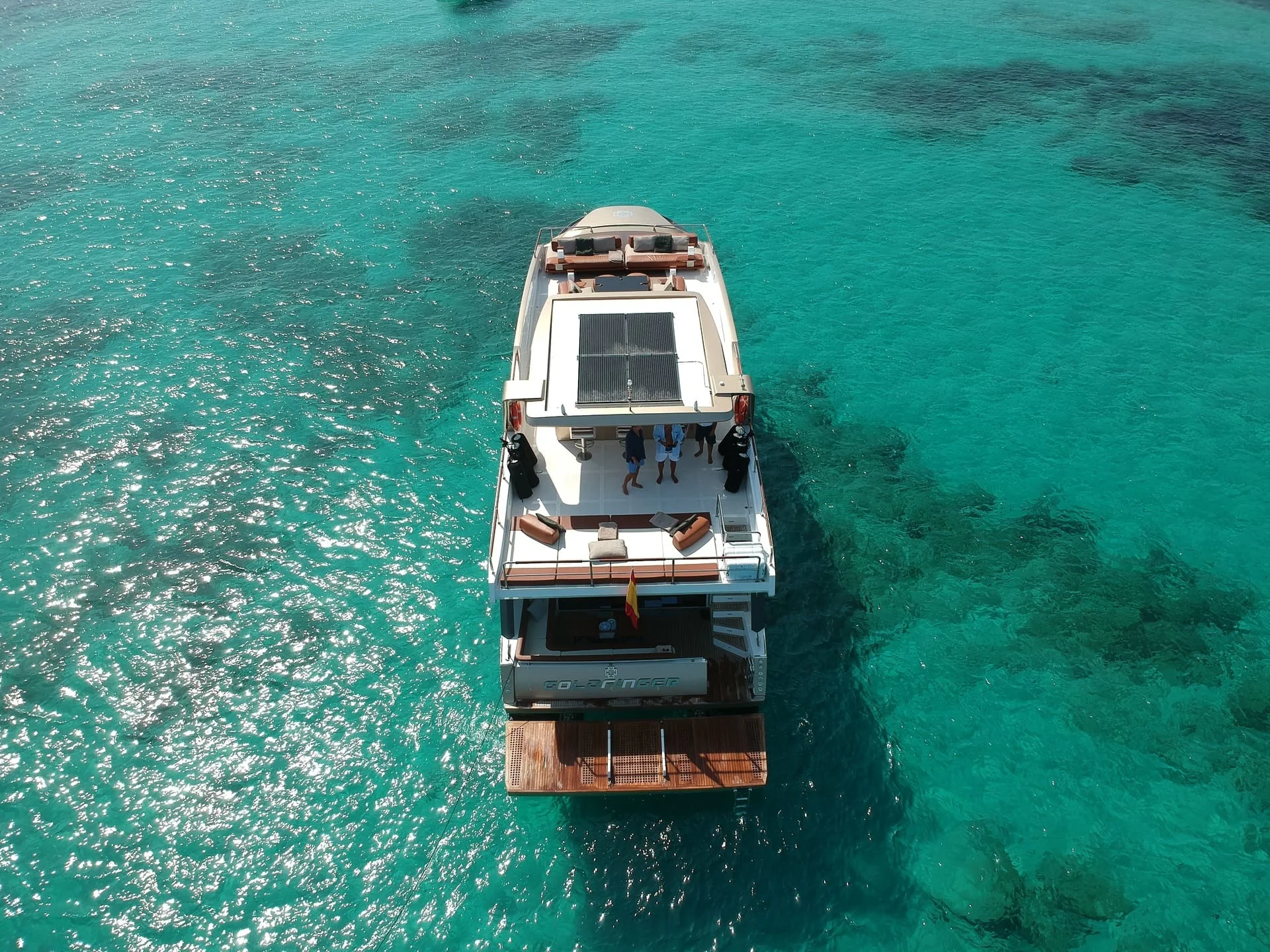 GOLDFINGER HOUSE OF HÜTTER | 64 Catamaran - Other