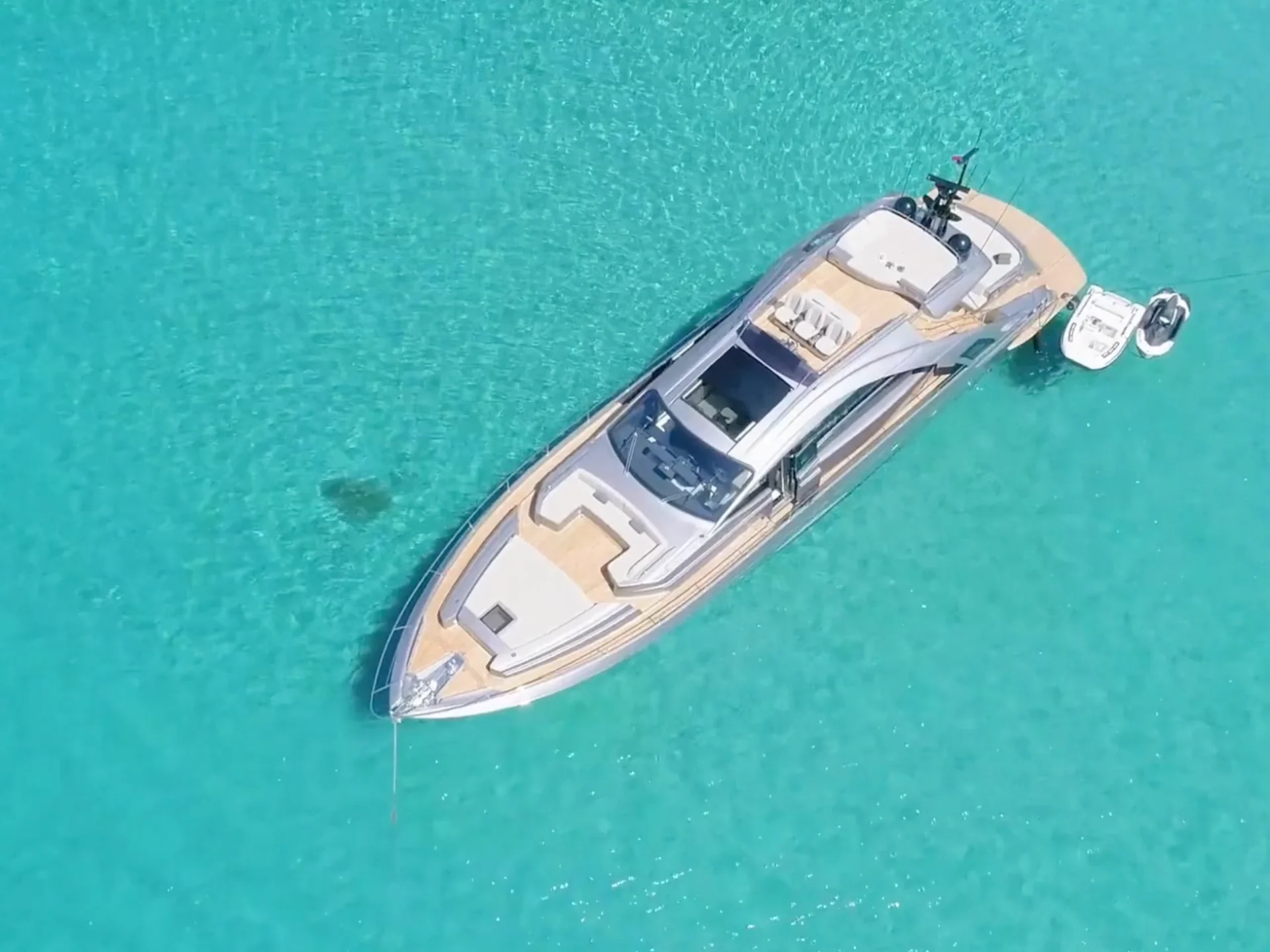 BEYOND | Pershing 8X - Pershing