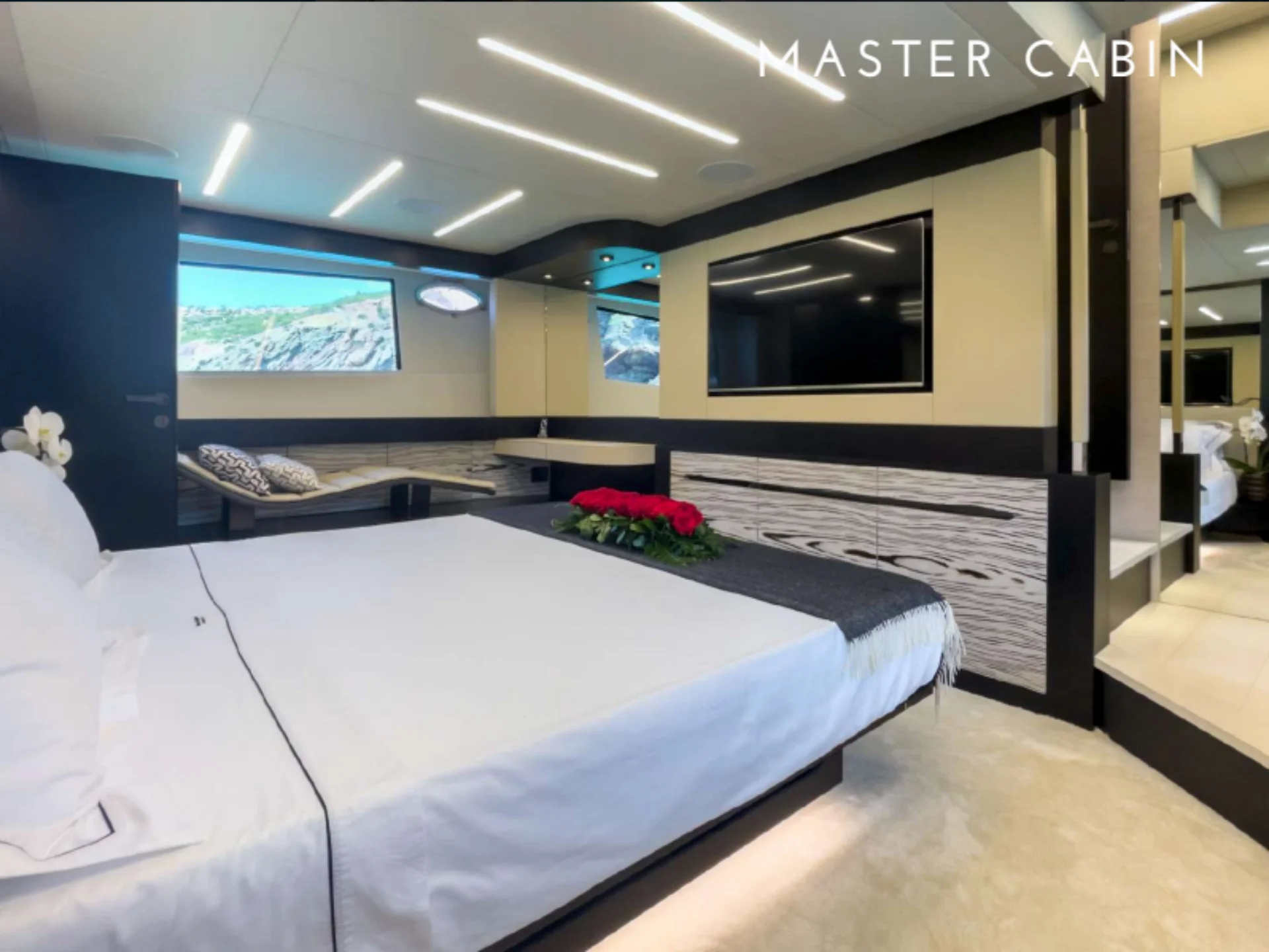 BEYOND | Pershing 8X - Pershing