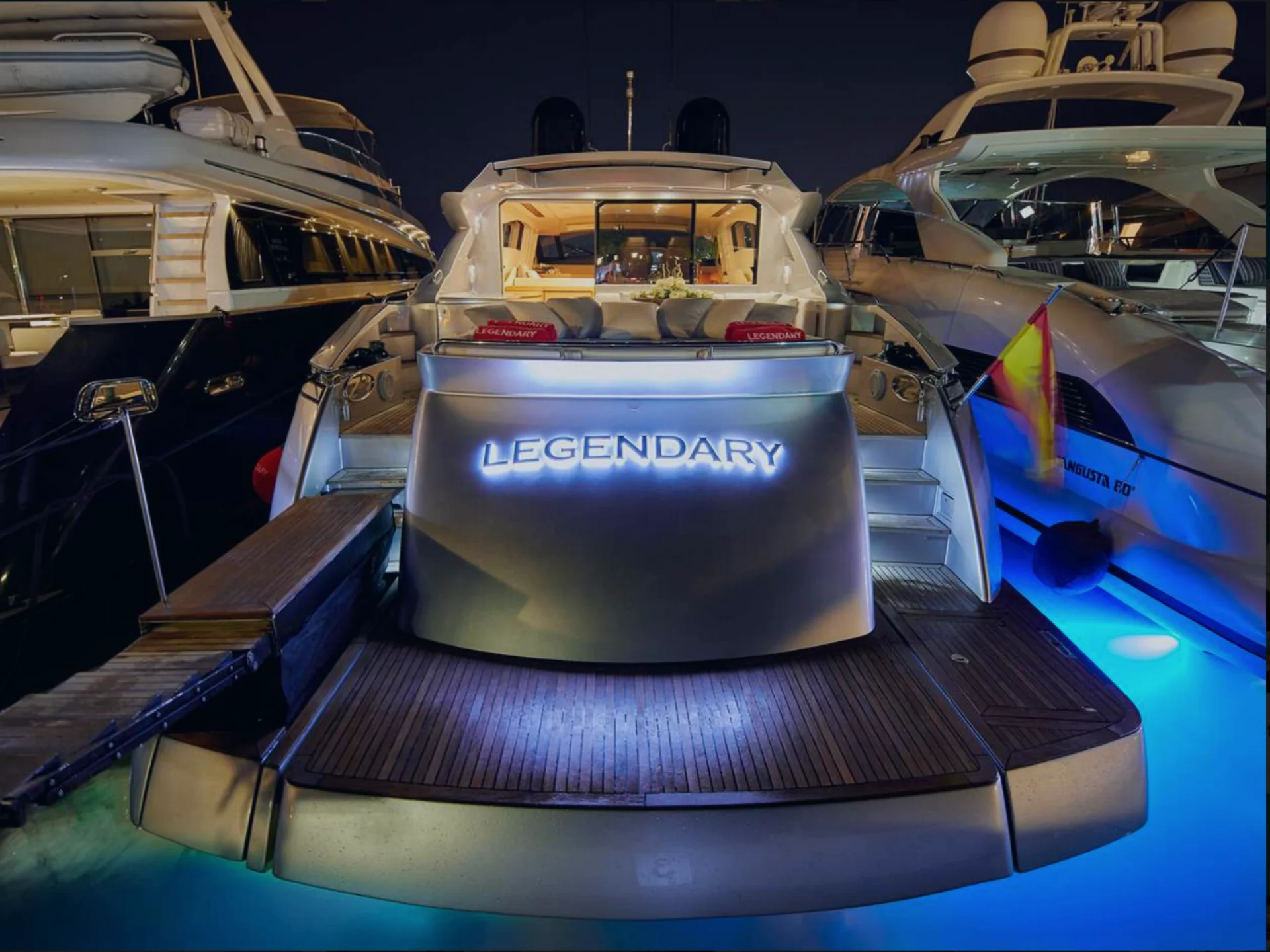 LEGENDARY | Pershing 72 - Pershing