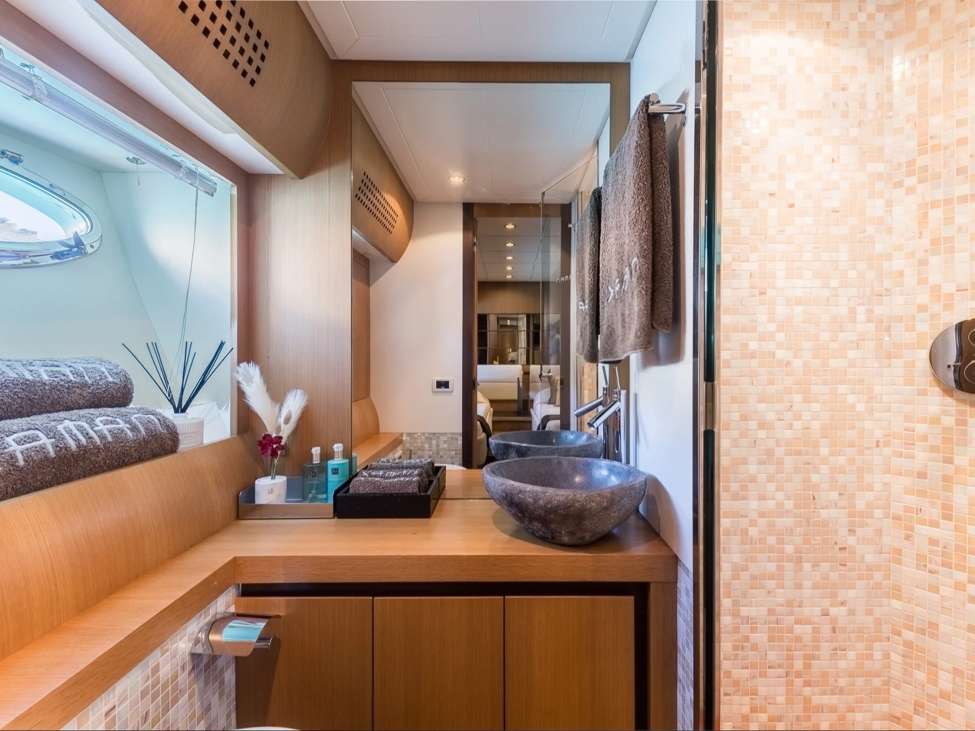 XAMAN | Pershing 90 - Pershing