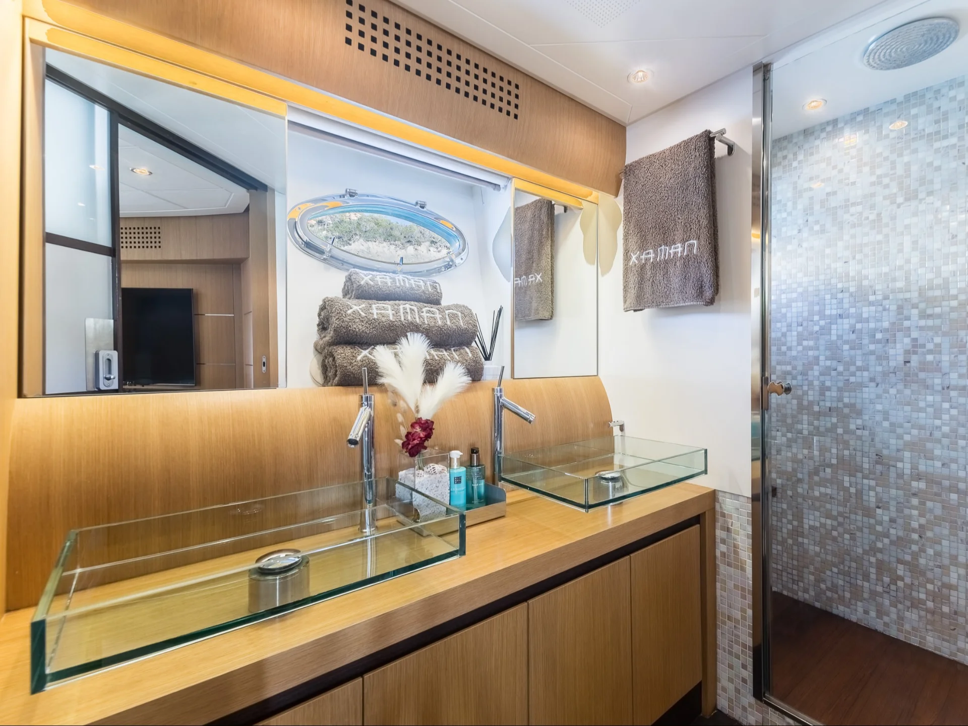 XAMAN | Pershing 90 - Pershing