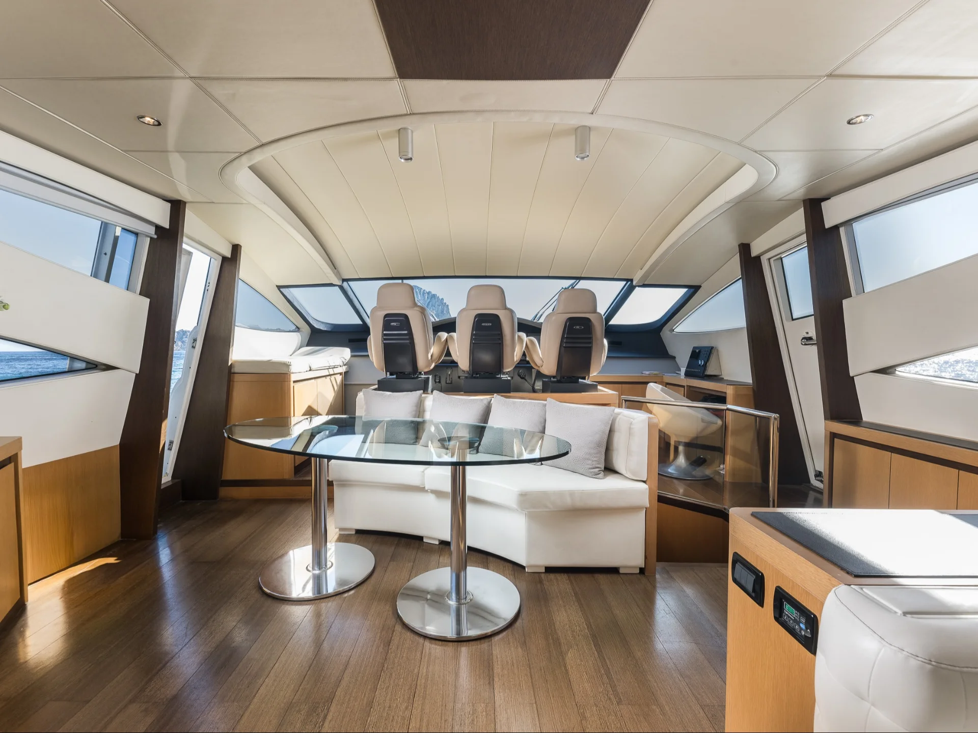 XAMAN | Pershing 90 - Pershing