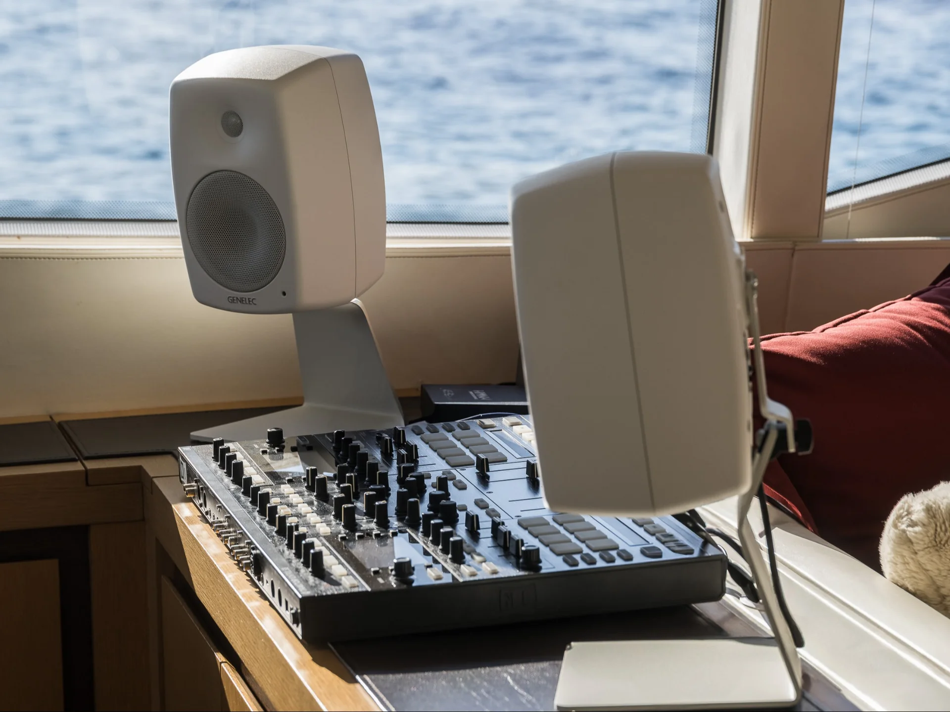 XAMAN | Pershing 90 - Pershing