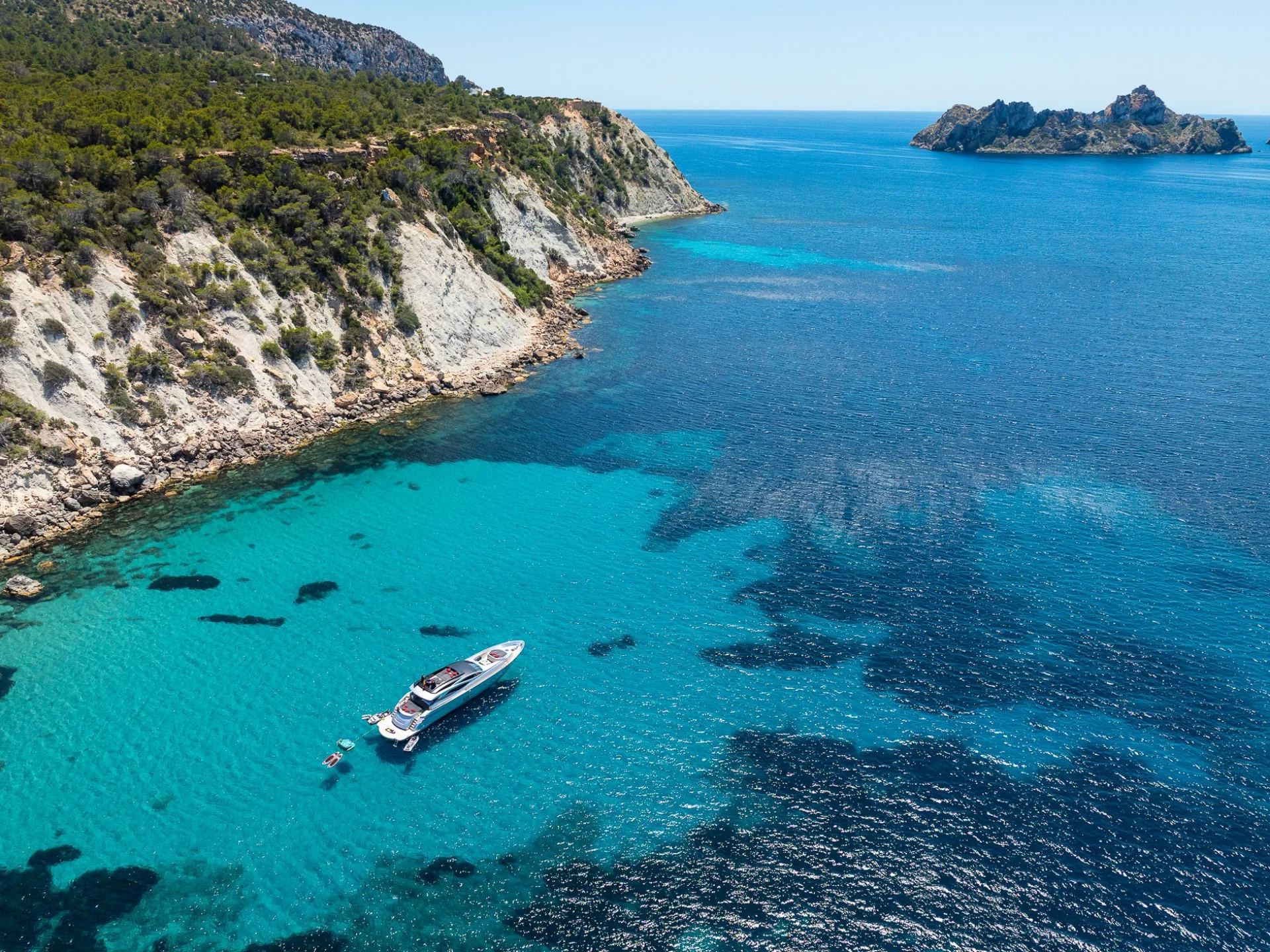 XAMAN | Pershing 90 - Pershing