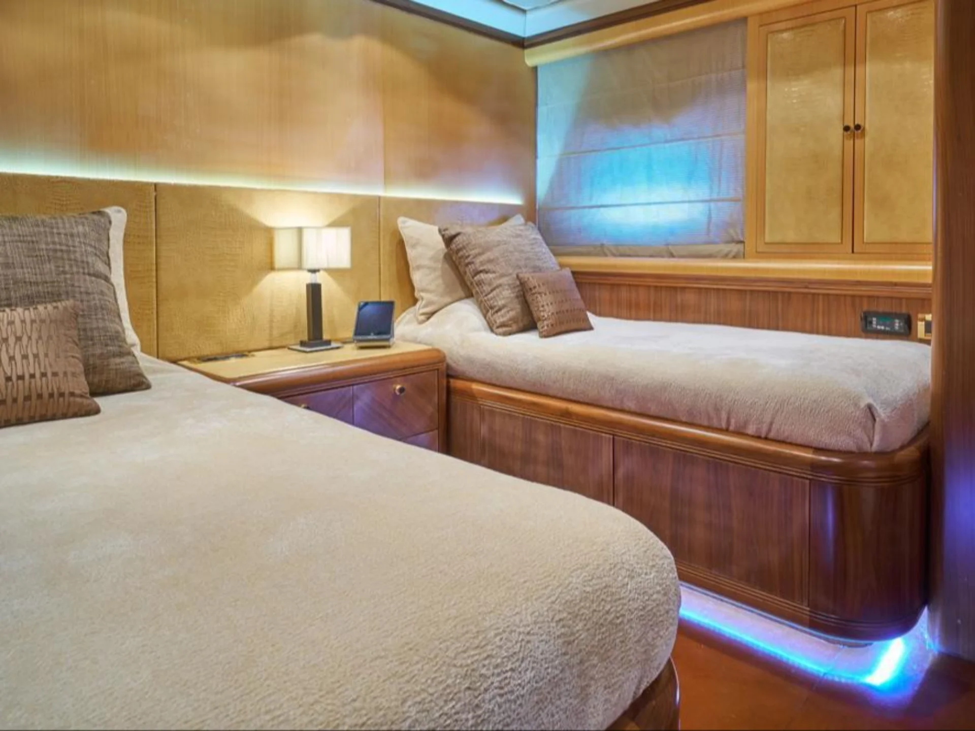 SHANE | Mangusta 130 - Mangusta