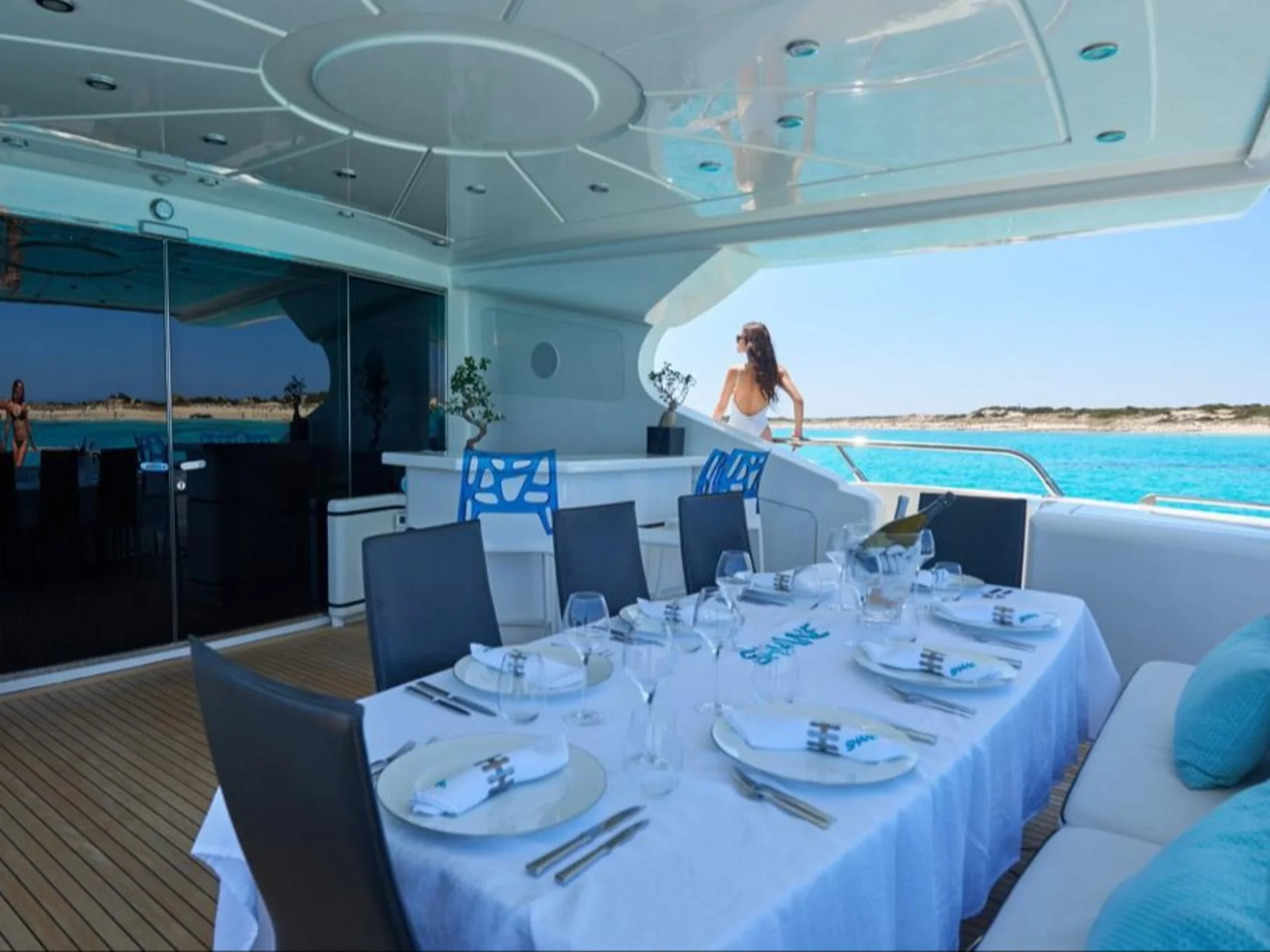 SHANE | Mangusta 130 - Mangusta