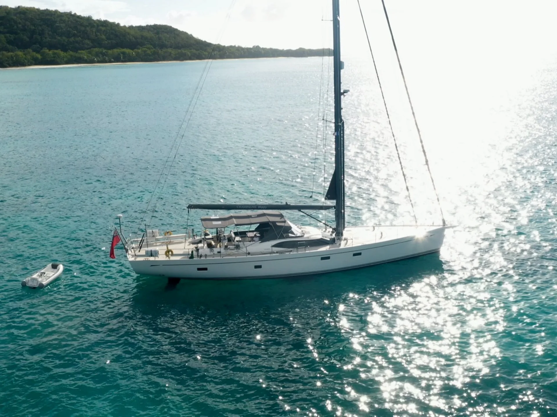 CHAMPAGNE HIPPY | Oyster 825 - Oyster