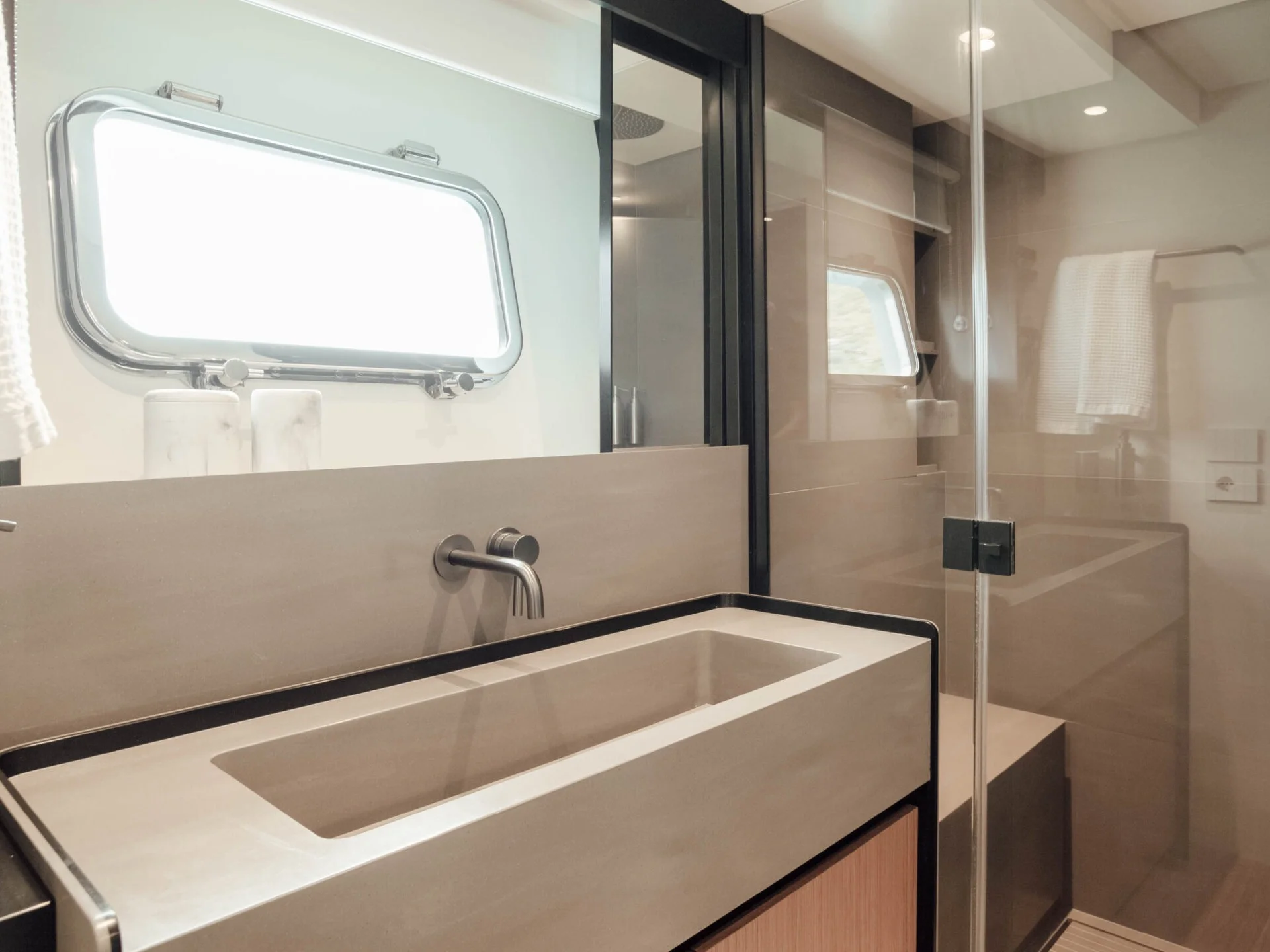 PETITCHET II | Bluegame BG74 - Bluegame