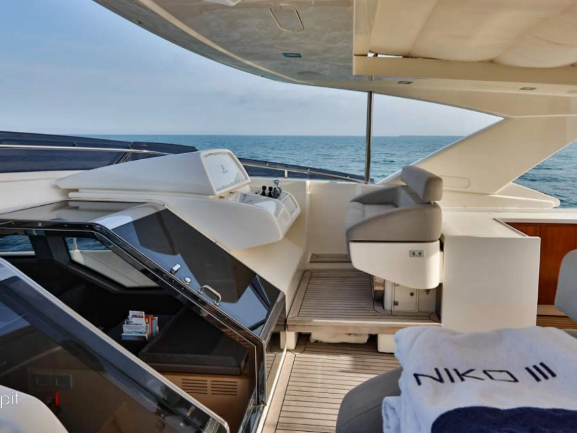 NIKO III | Ferretti Custom Line 100 - Ferretti