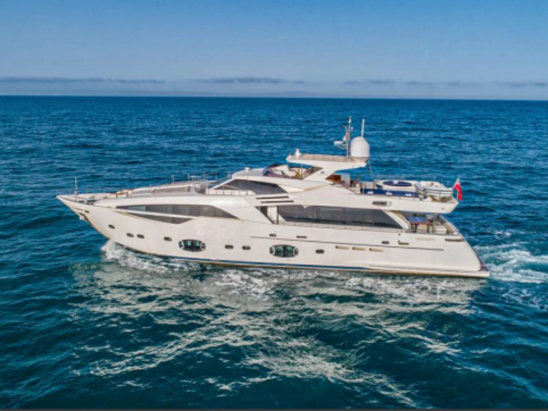 NIKO III | Ferretti Custom Line 100 - Ferretti