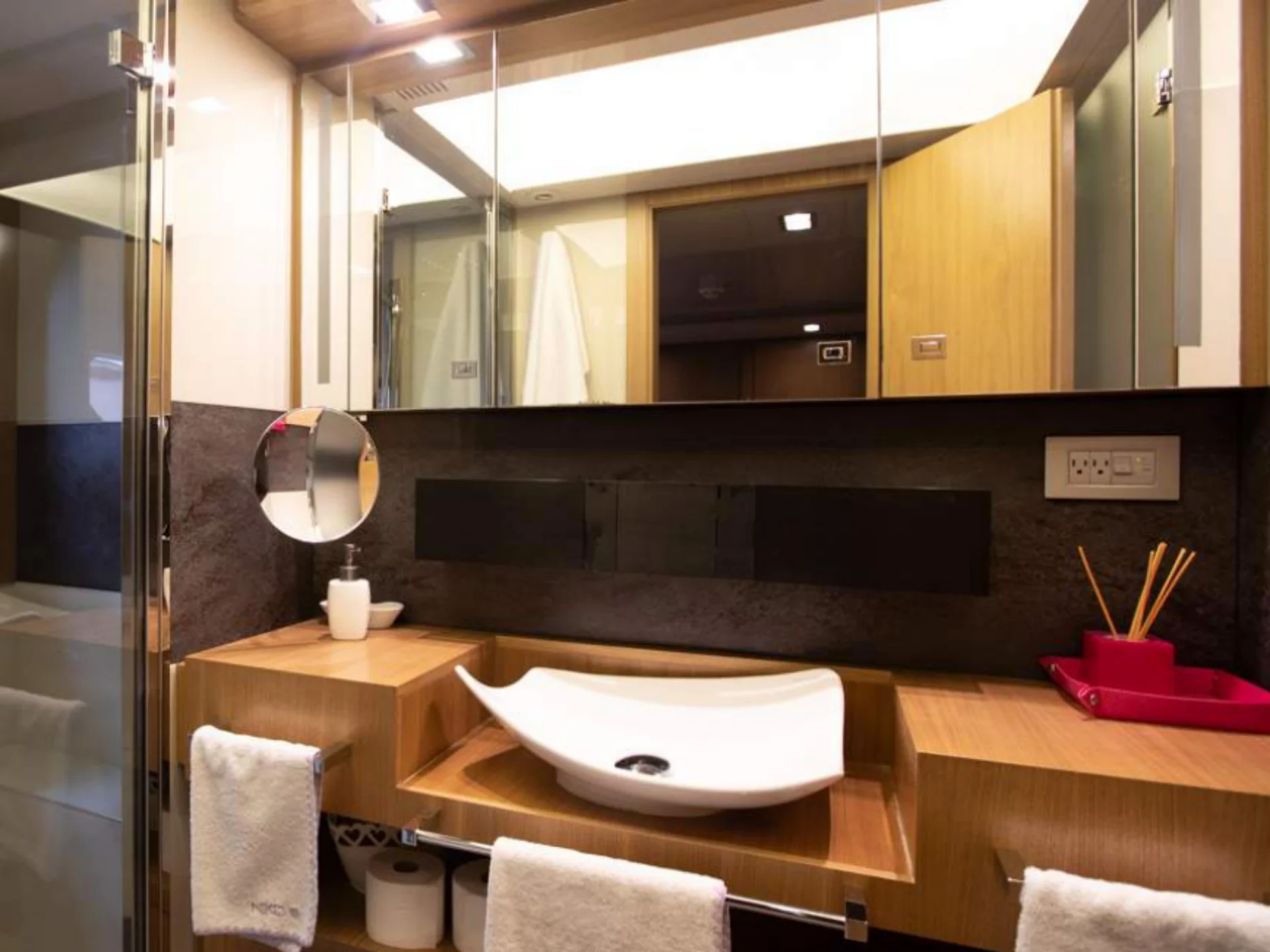 NIKO III | Ferretti Custom Line 100 - Ferretti