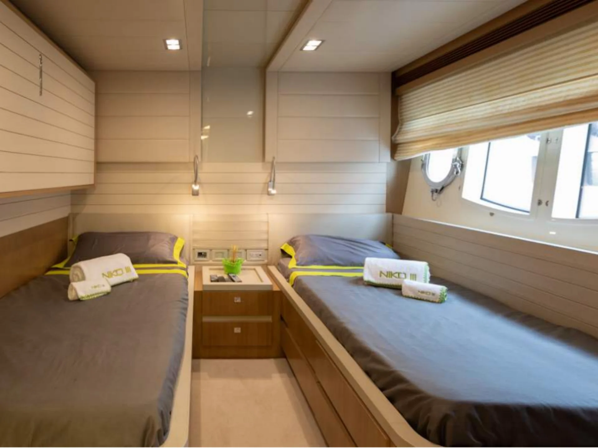 NIKO III | Ferretti Custom Line 100 - Ferretti