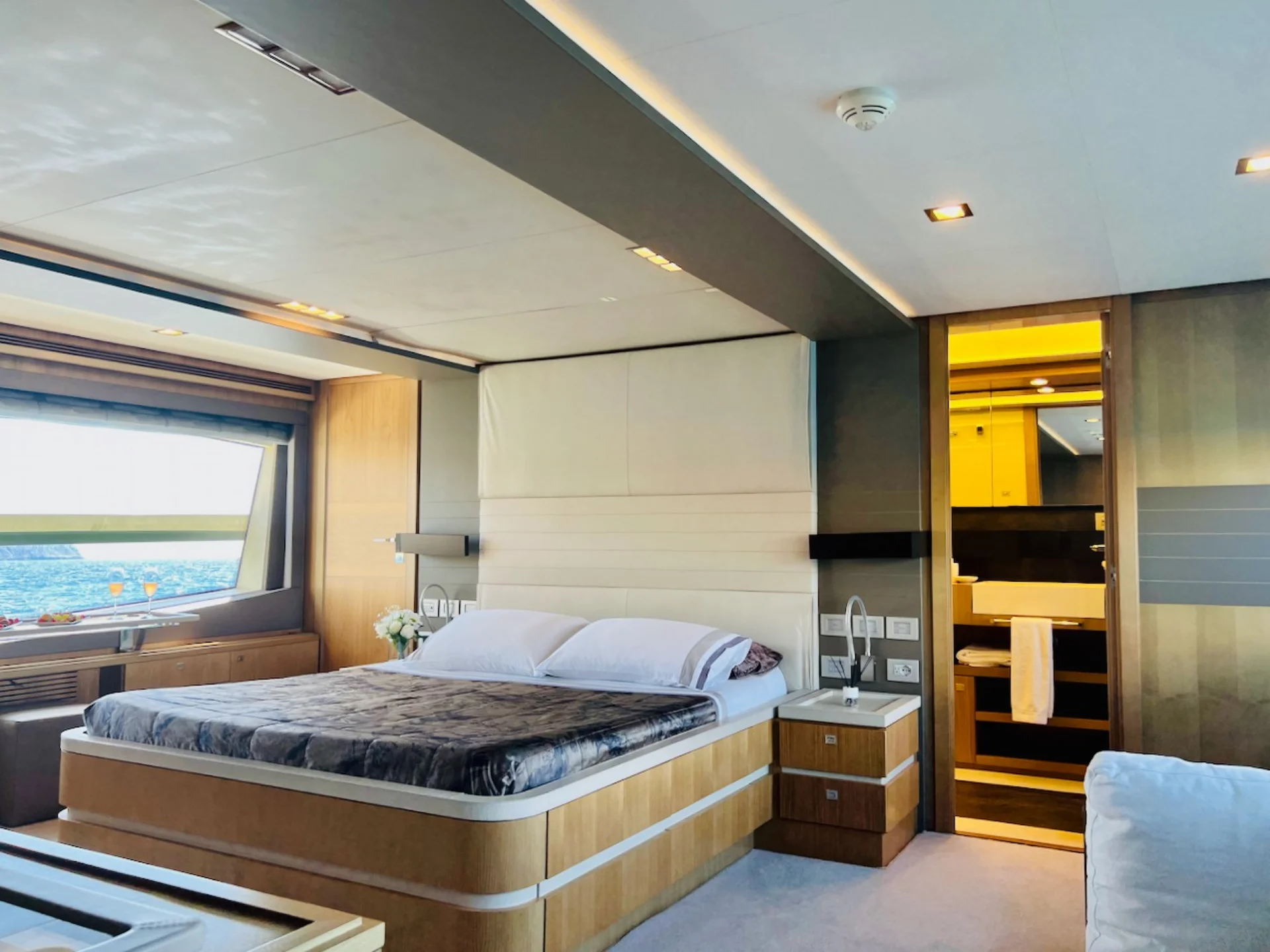 NIKO III | Ferretti Custom Line 100 - Ferretti