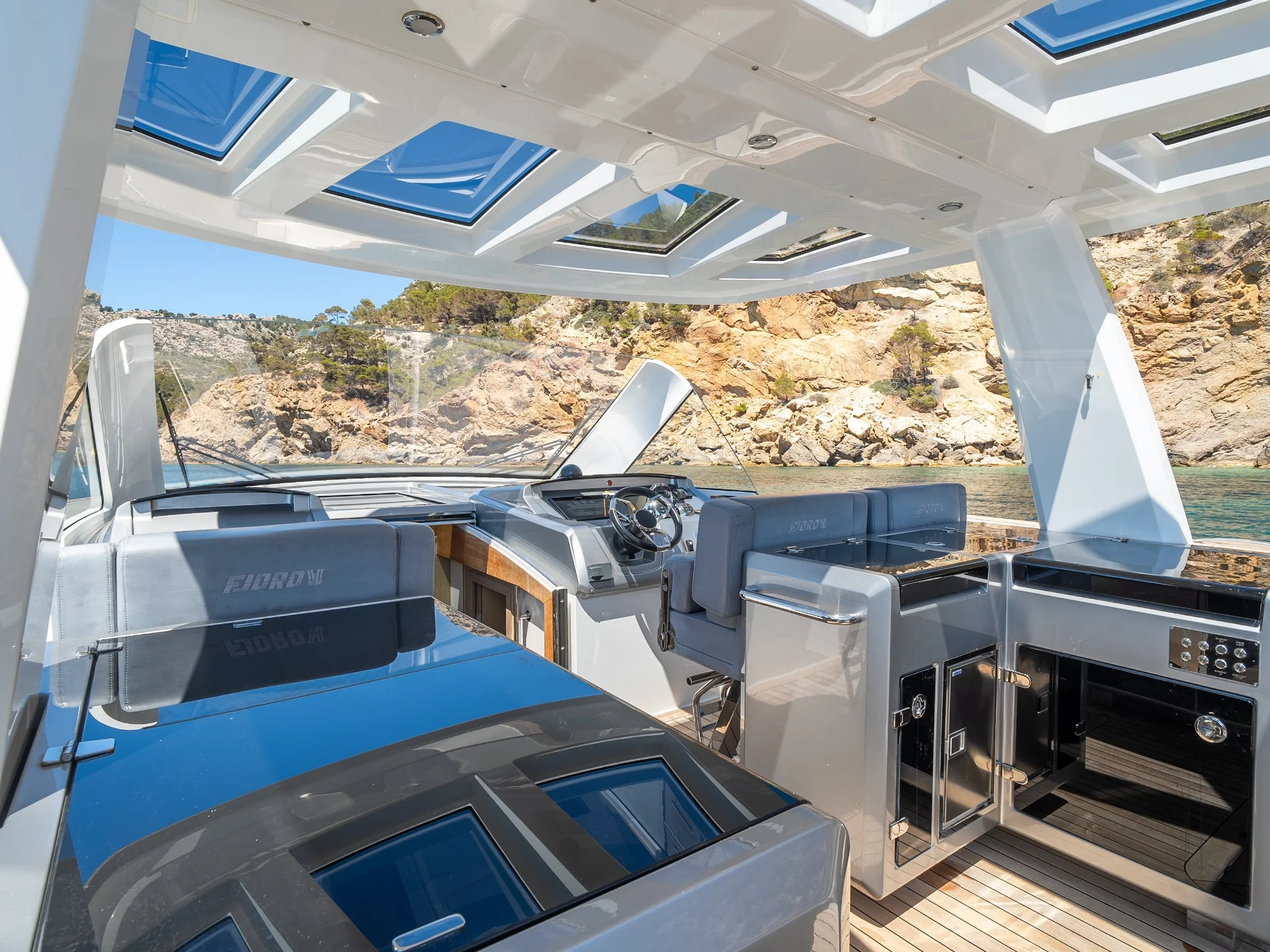 PETITCHET | Fjord 52 - Fjord