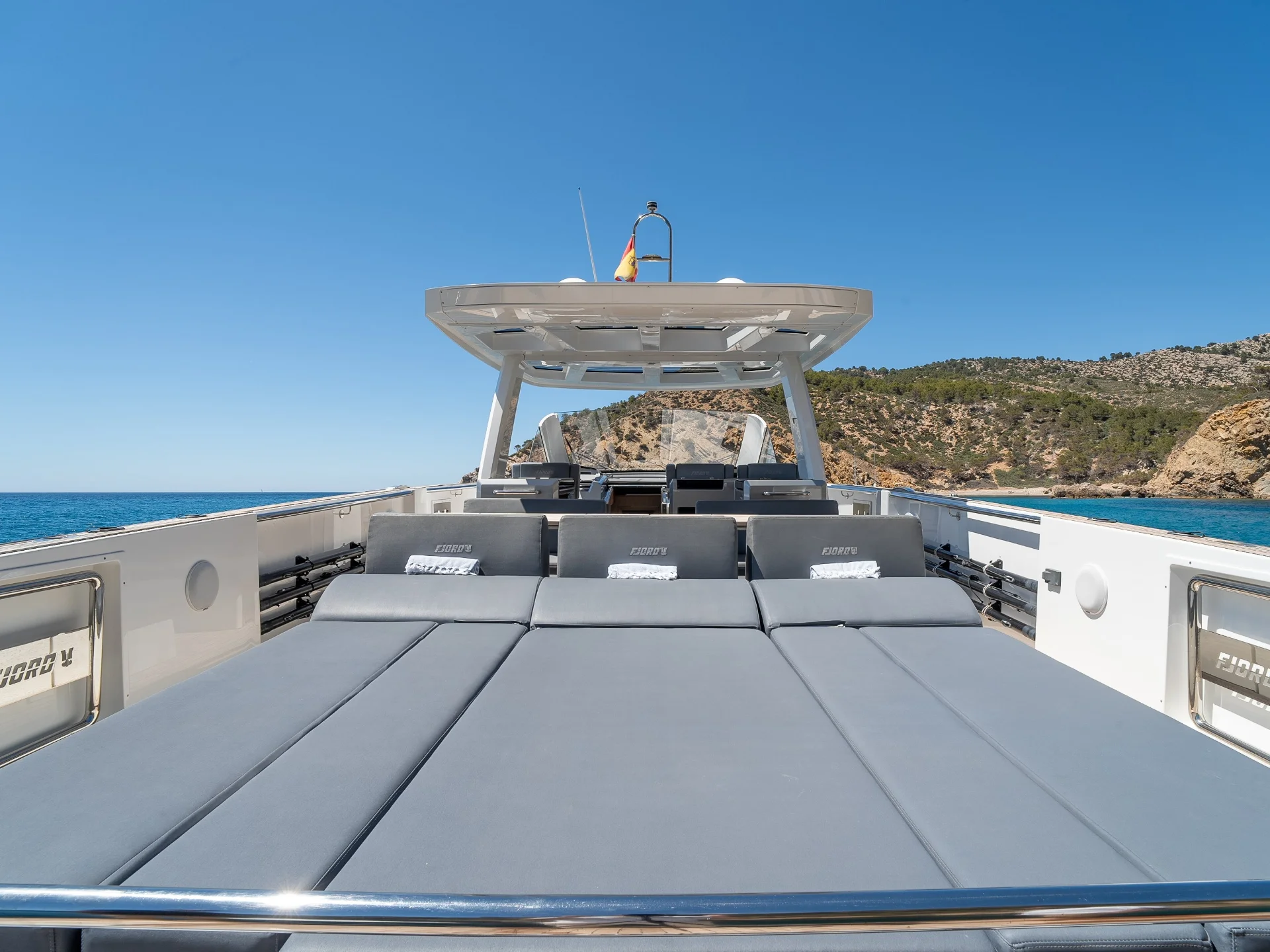 PETITCHET | Fjord 52 - Fjord