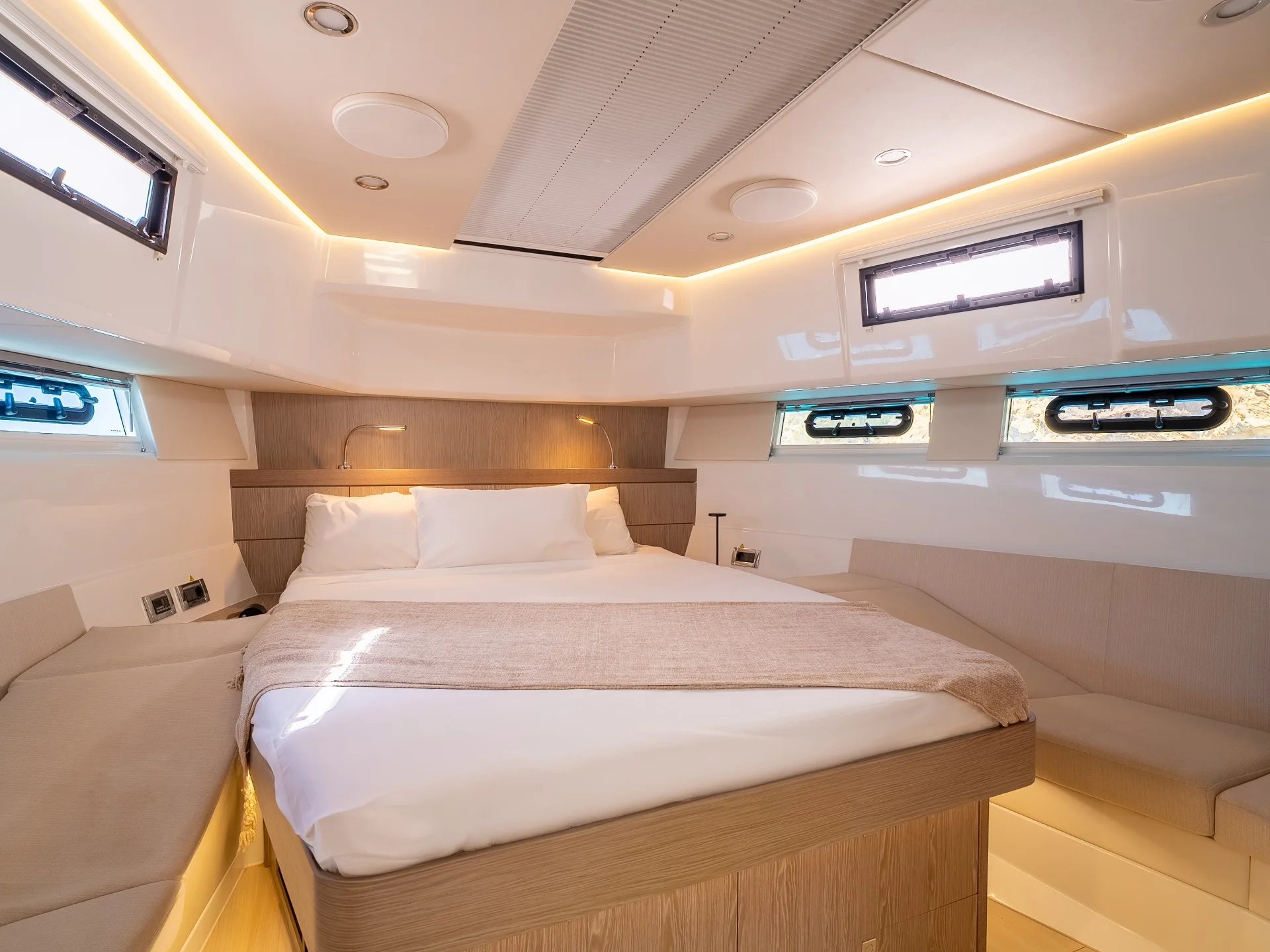 PETITCHET | Fjord 52 - Fjord