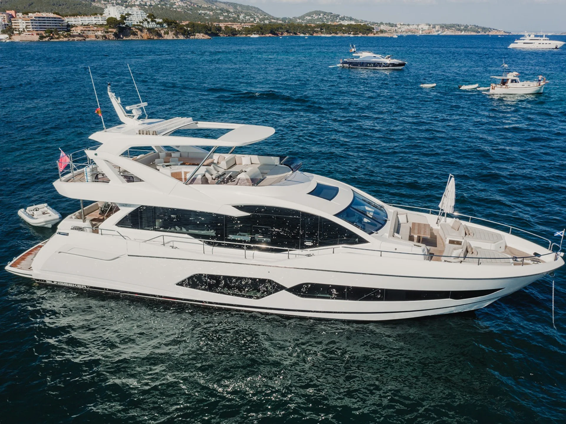 LADY M | Sunseeker 76