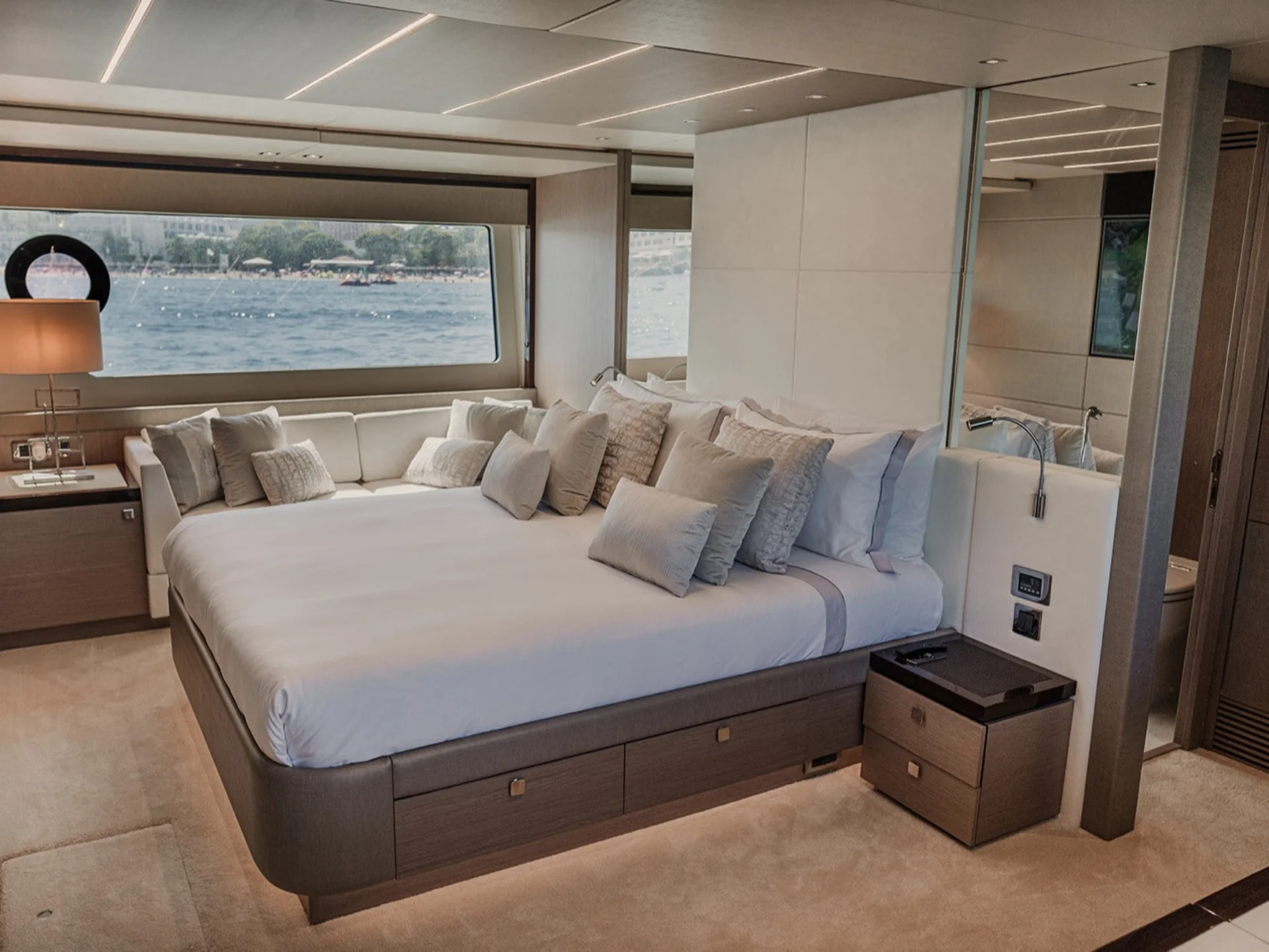 LADY M | Sunseeker 76 - Sunseeker