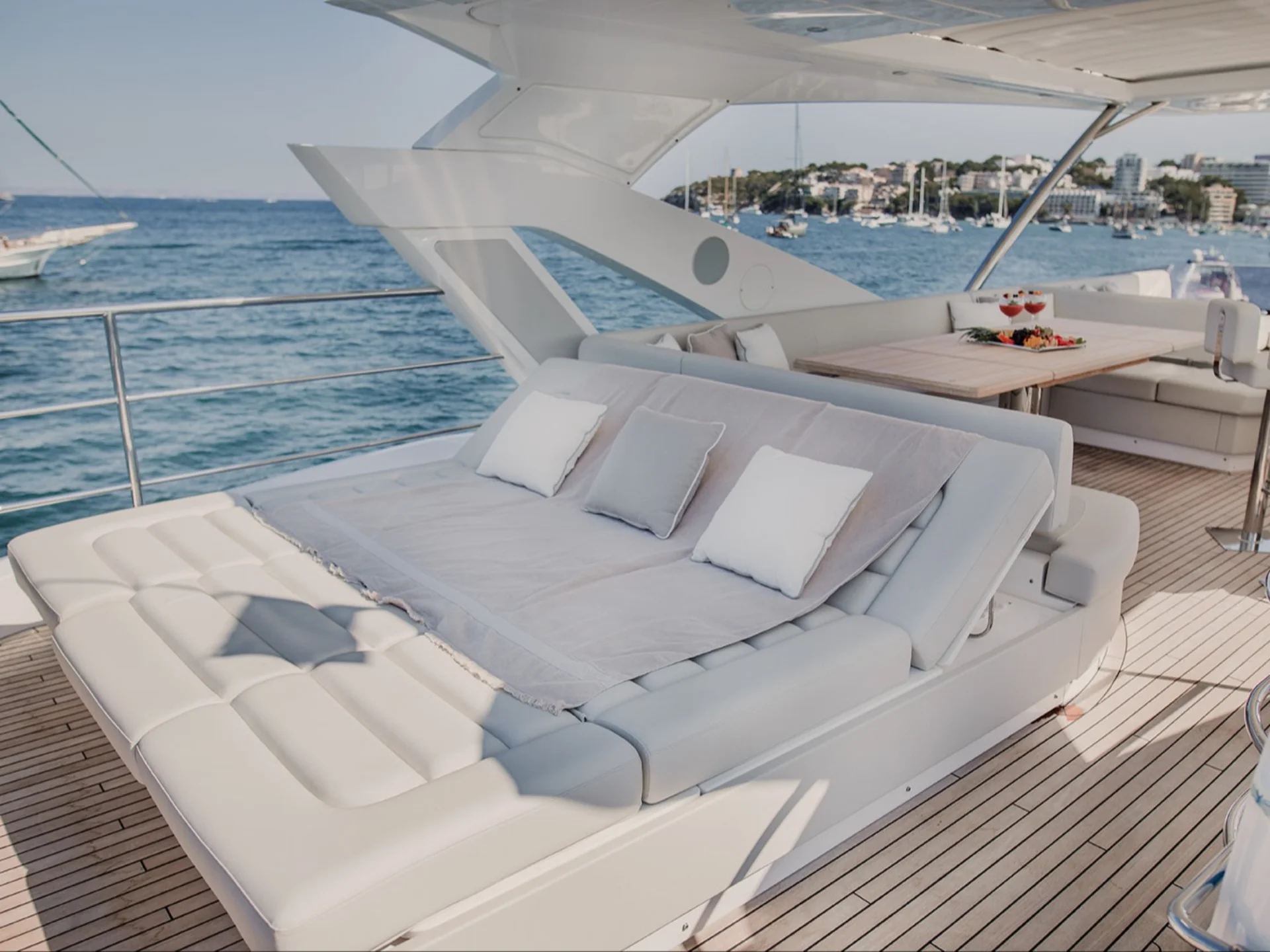 LADY M | Sunseeker 76 - Sunseeker