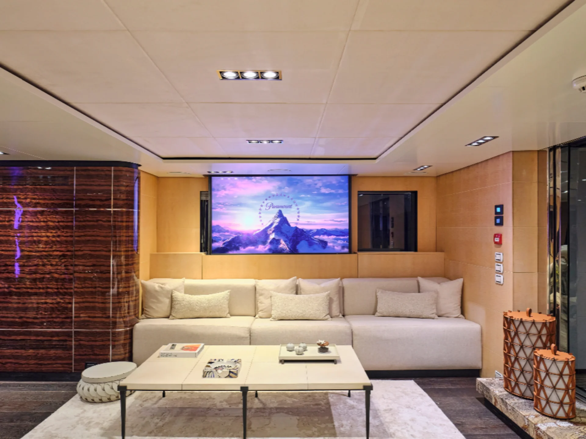 HIGHLANDER | Feadship 164 - Feadship