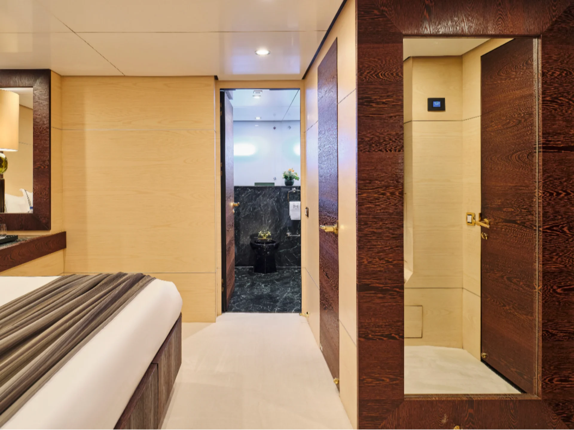 HIGHLANDER | Feadship 164 - Feadship