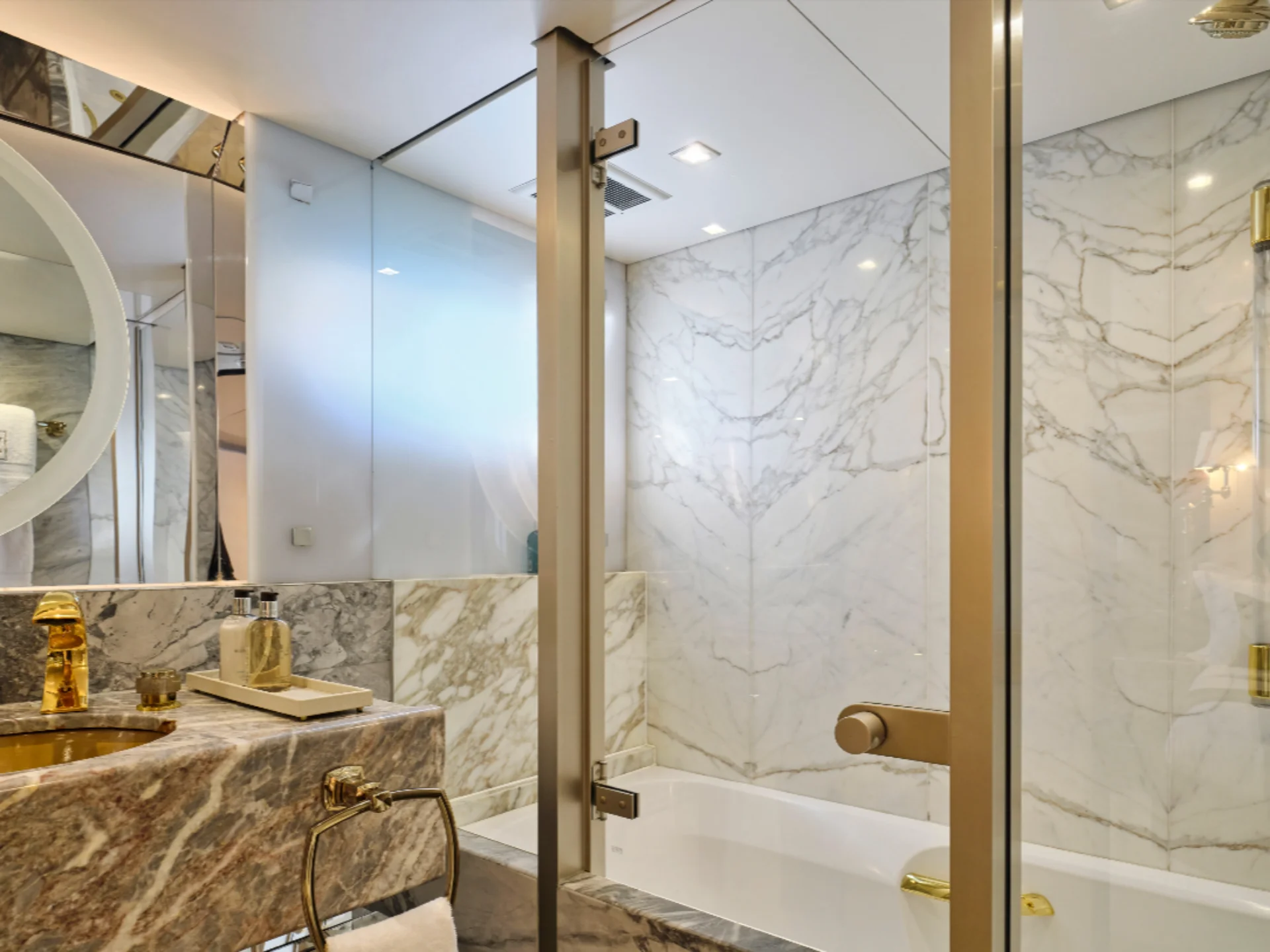 HIGHLANDER | Feadship 164 - Feadship