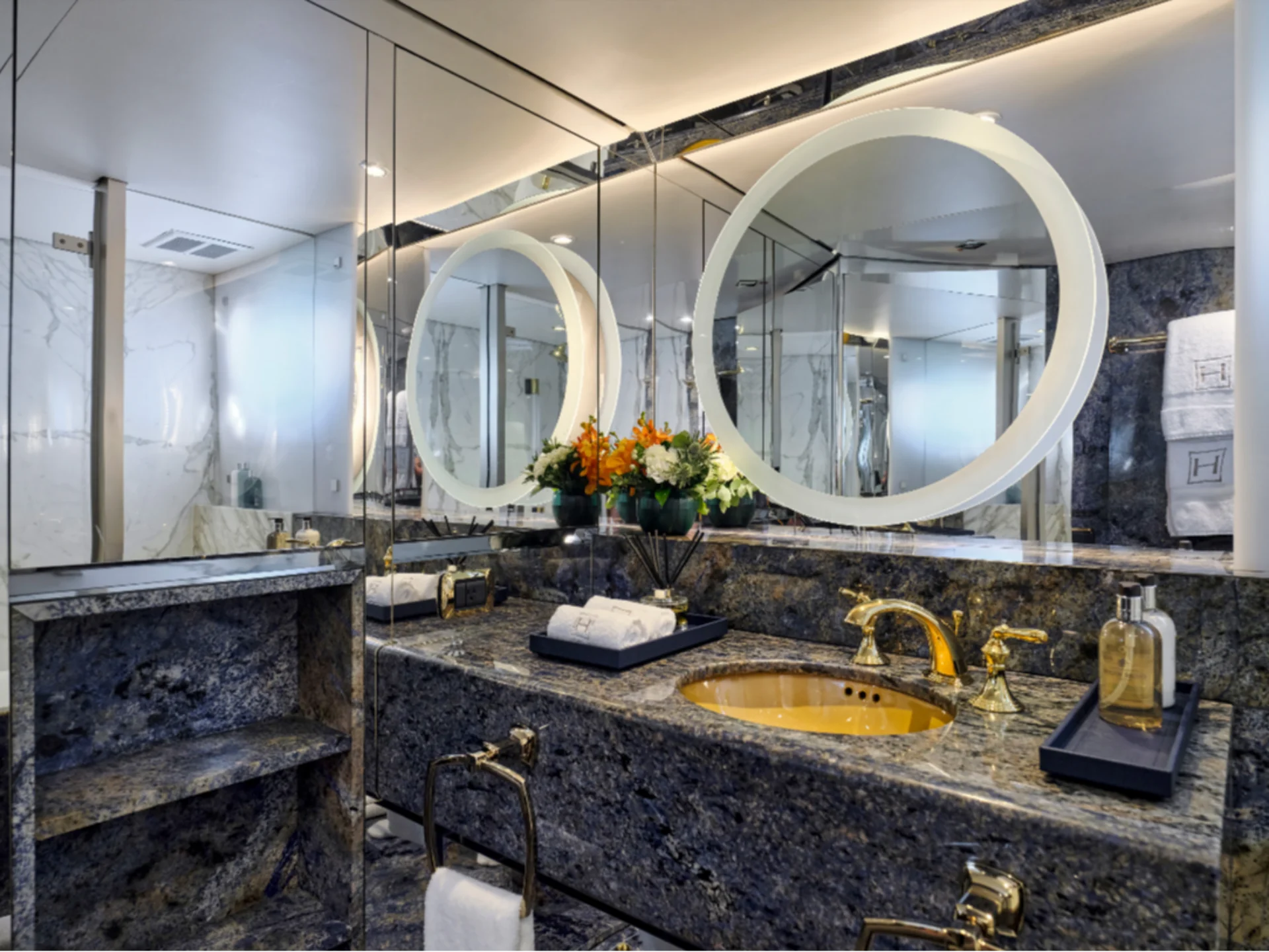 HIGHLANDER | Feadship 164 - Feadship