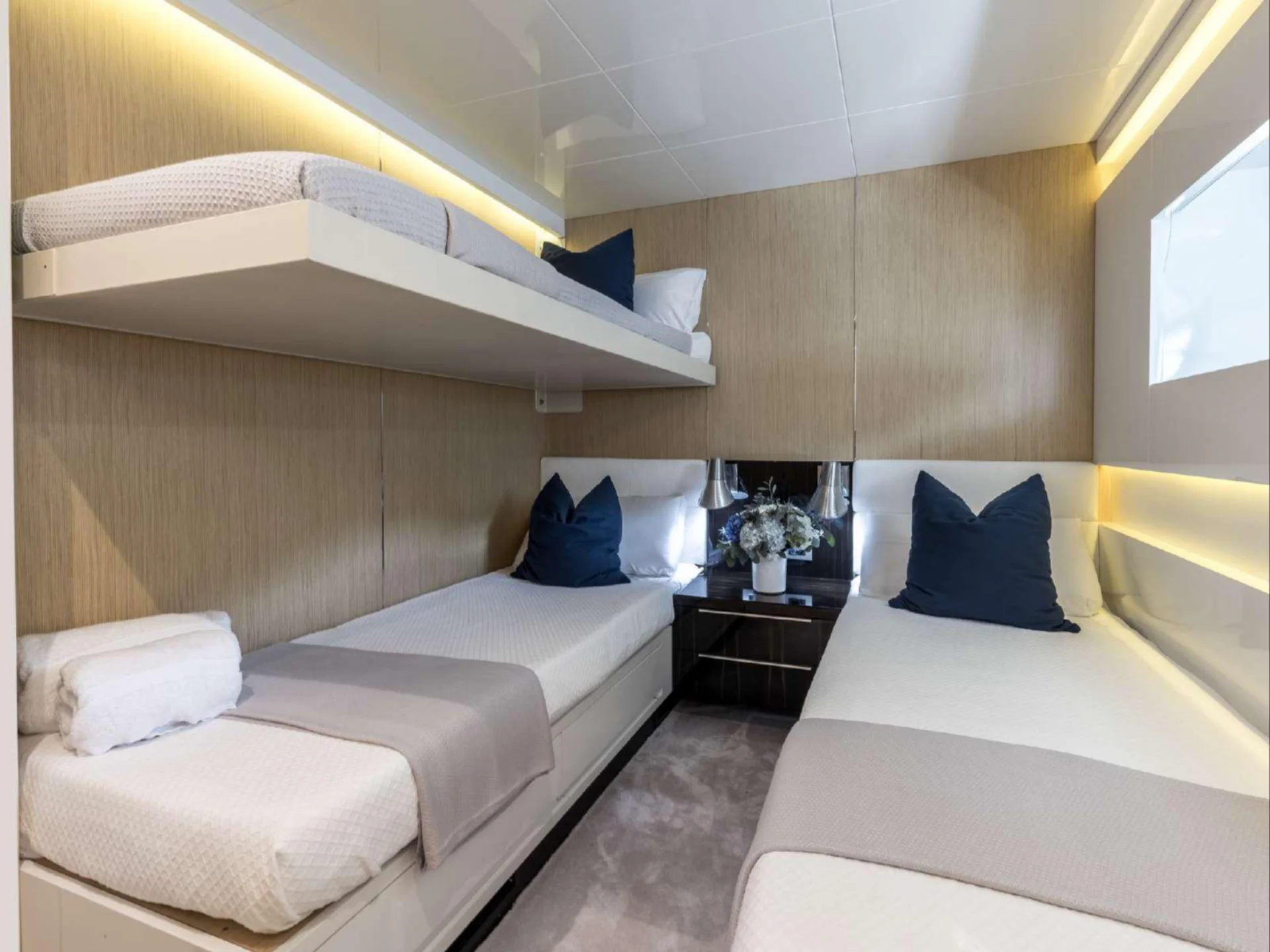 DHAMMA II | Arcadia 85 - Arcadia