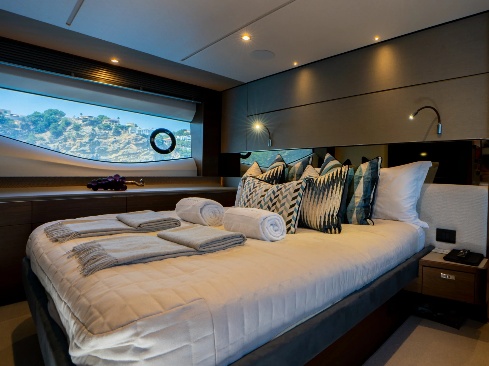 THE NEGOTIATOR | Princess S66 - Princess